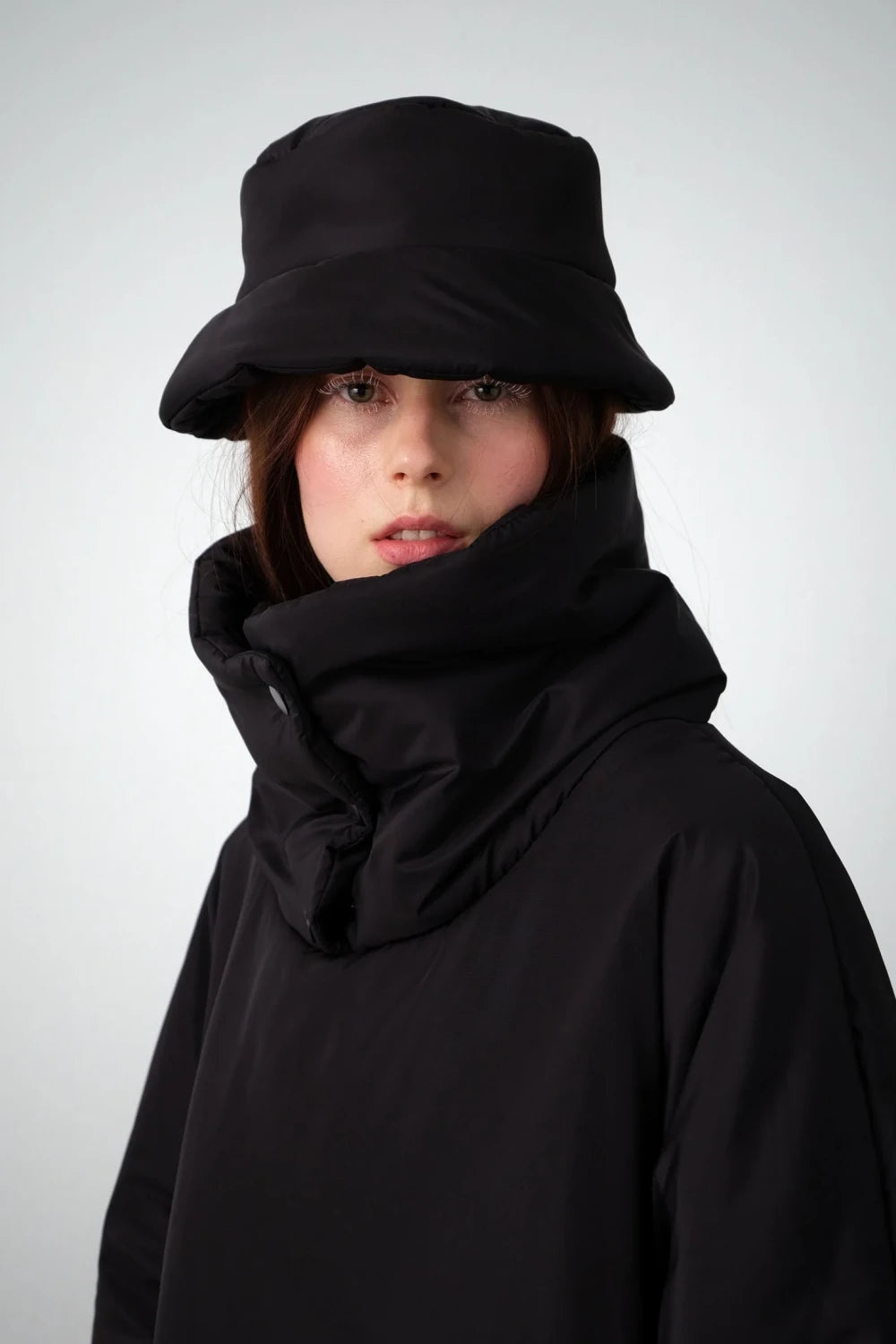 Serein Co-Pofur Şapka Siyah-Bucket Hat-1-Milagron.com