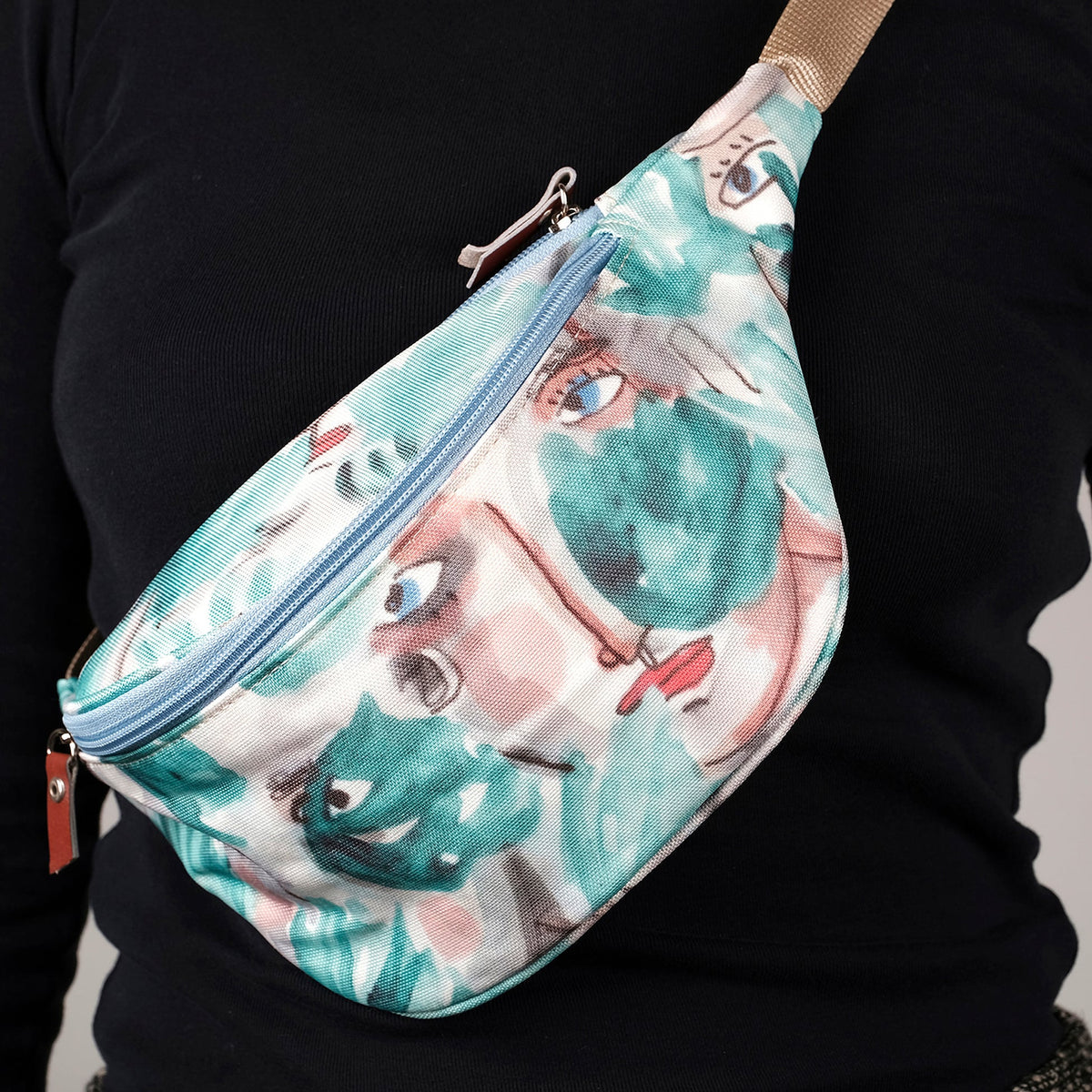 Fanny Pack 05