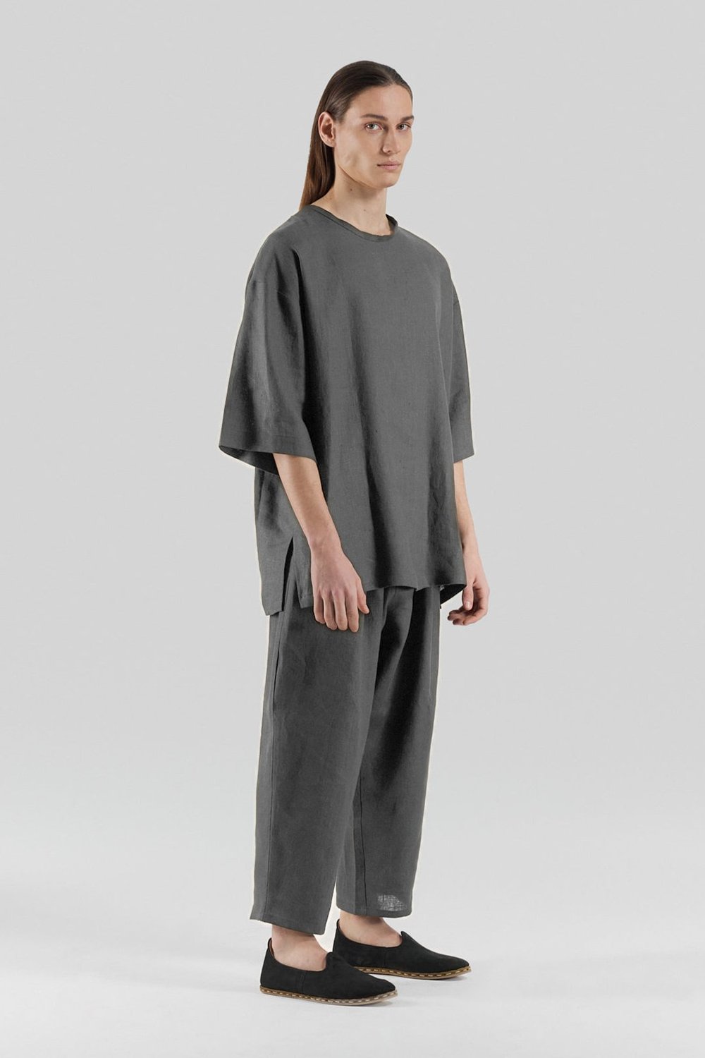 Sertaç Taşdelen-Gri %100 Keten Yuvarlak Yaka Oversized Erkek T-shirt Model T 14-T-Shirts-2-Milagron.com