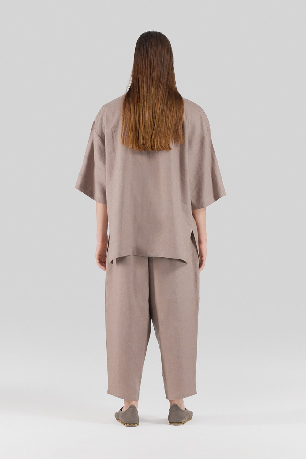 Sertaç Taşdelen-Koyu Kahverengi %100 Keten Beli Lastikli Bol Paça Erkek Pantolon Model P 04-Pantolon-5-Milagron.com