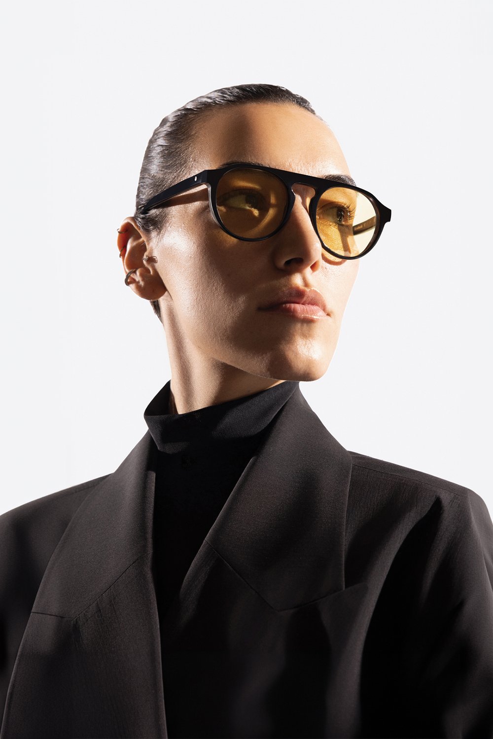 Sertaç Taşdelen-Sarı Camlı Siyah Çerçeveli Asetat CR-39 UV 400 Unisex Güneş Gözlüğü Model G 03-Güneş Gözlüğü-1-Milagron.com