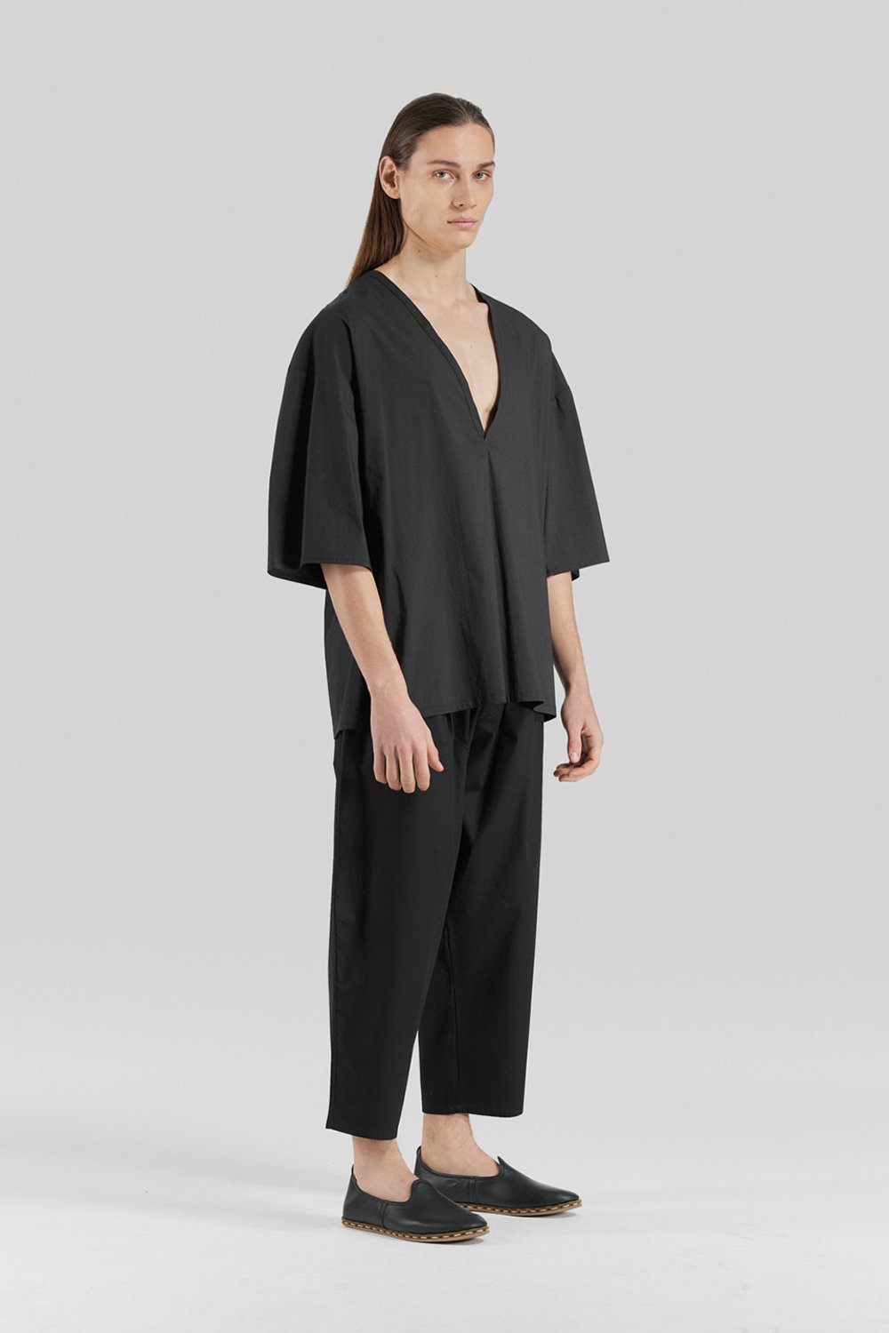 Sertaç Taşdelen-Siyah %100 Pamuk Derin V Yaka Oversized Erkek T-shirt Model T 03-T-Shirts-2-Milagron.com