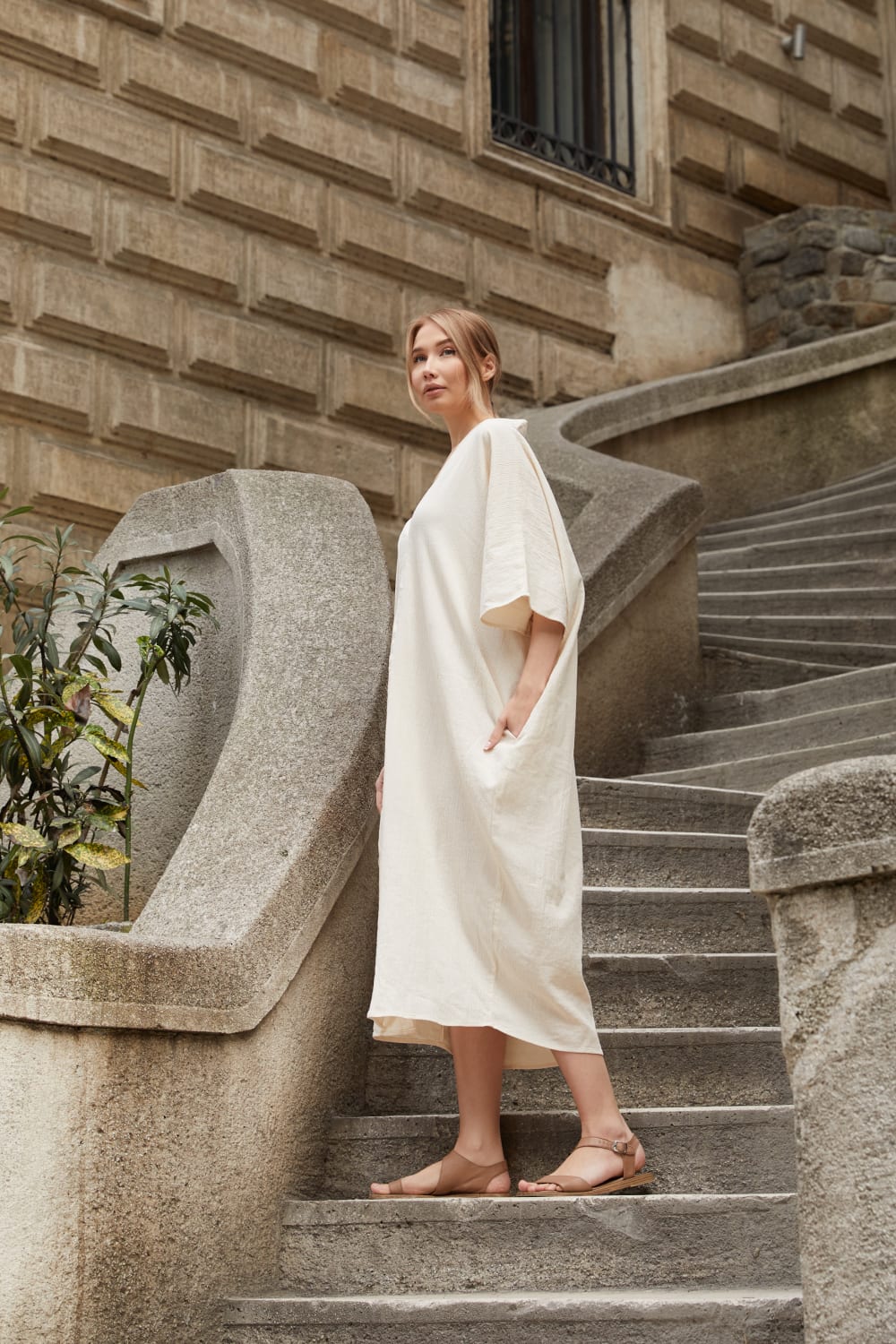 Sfida İstanbul-Doğal Kumaş Arka Baskılı Uzun Kaftan- Back Printed Lpng Caftan - Sf11-Elbise-4-Milagron.com