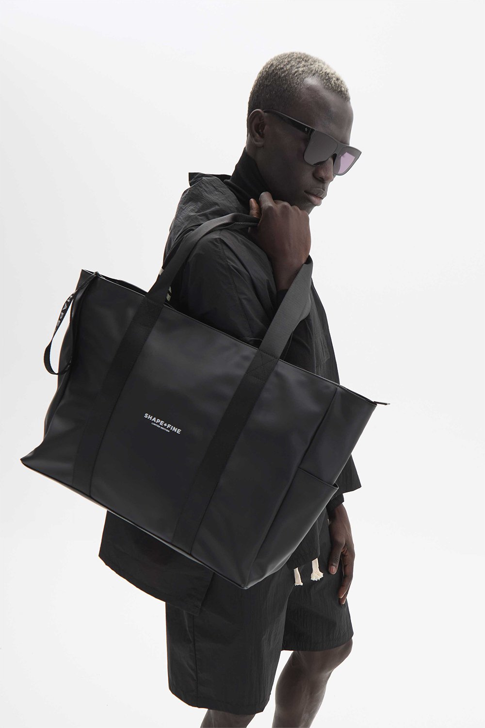 Shape + Fine-Liminal Odyssey Darla Çanta-Bavul & Seyahat Çantası-1-Milagron.com