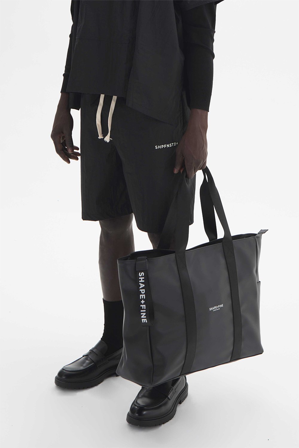 Shape + Fine-Liminal Odyssey Darla Çanta-Bavul & Seyahat Çantası-2-Milagron.com