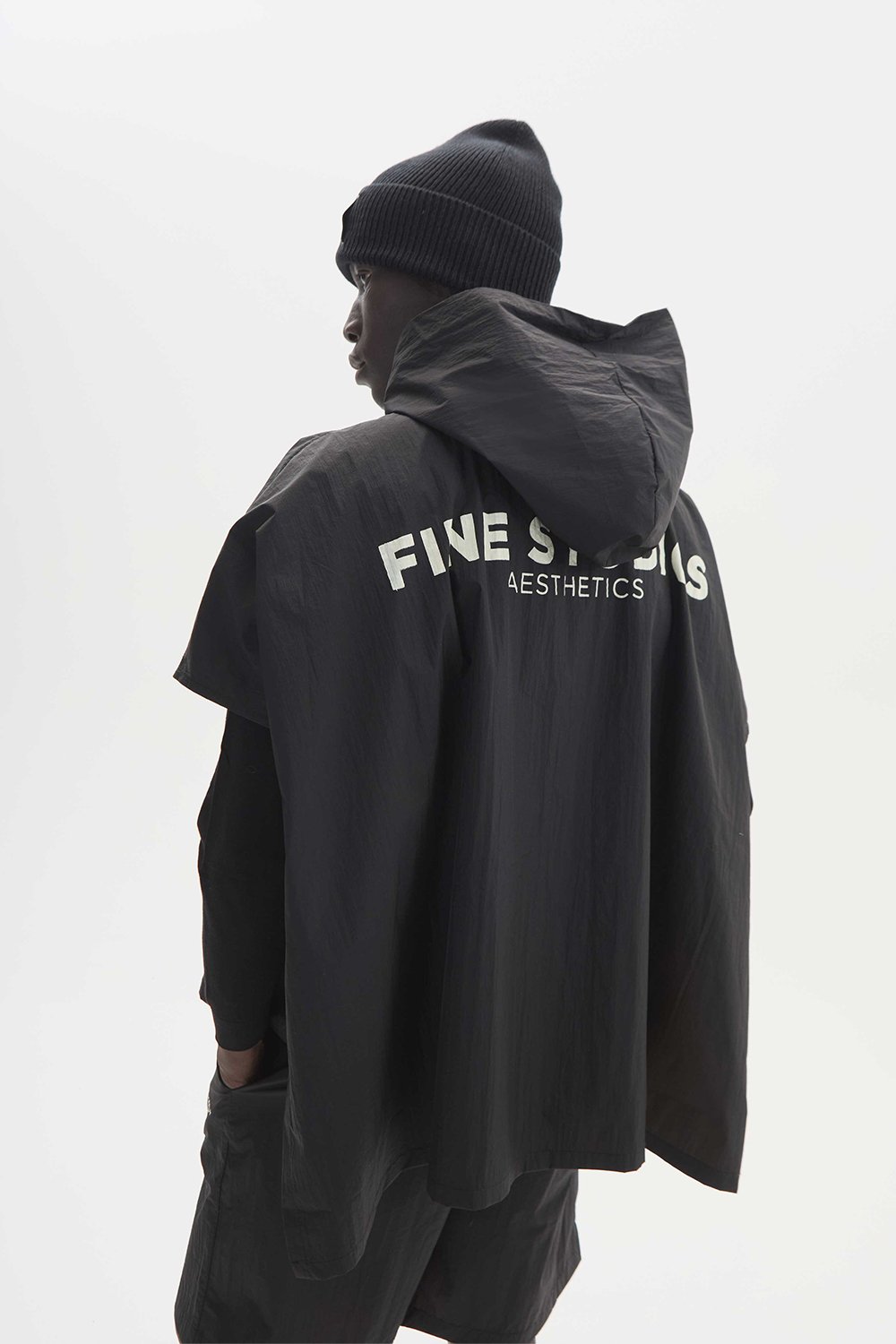 Shape + Fine-Liminal Odyssey Moreno Yağmurluk-Yağmurluk-1-Milagron.com