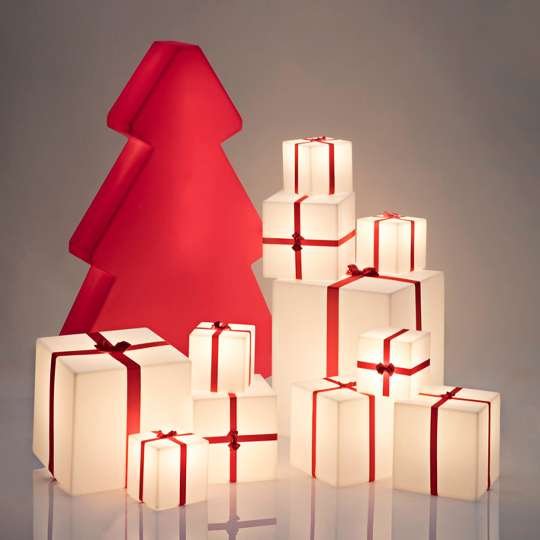 Slide-Merry Cubo Dekoratif Yılbaşı Aydınlatması (30 X 30cm)-Yılbaşı Süsleri-3-Milagron.com