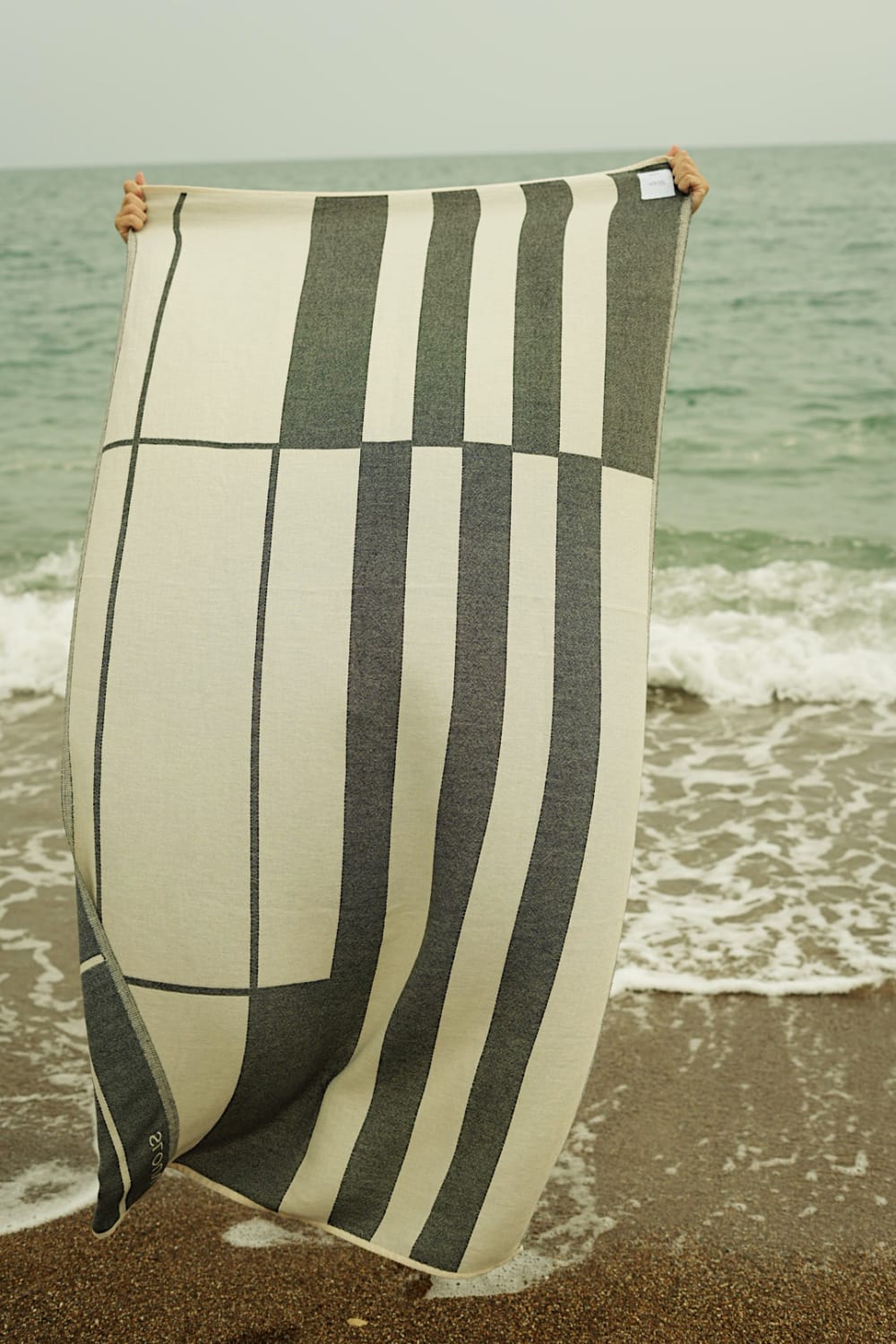 Slouv-Bondi Organik Plaj Havlusu-Plaj Havlusu-2-Milagron.com