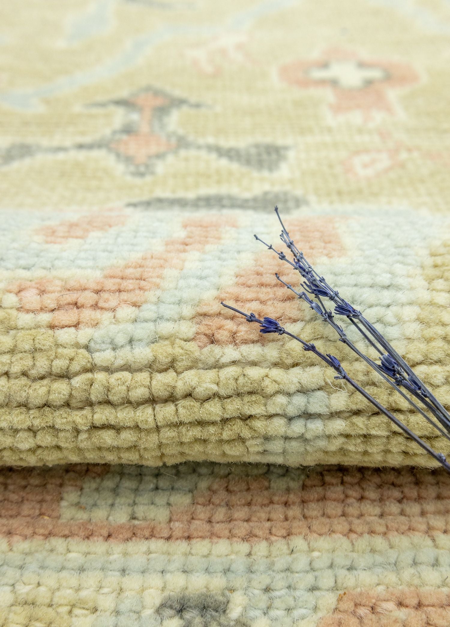 Soho Antiq-Adal El Dokuma Uşak Halısı 94x150 Cm-Halı-4-Milagron.com