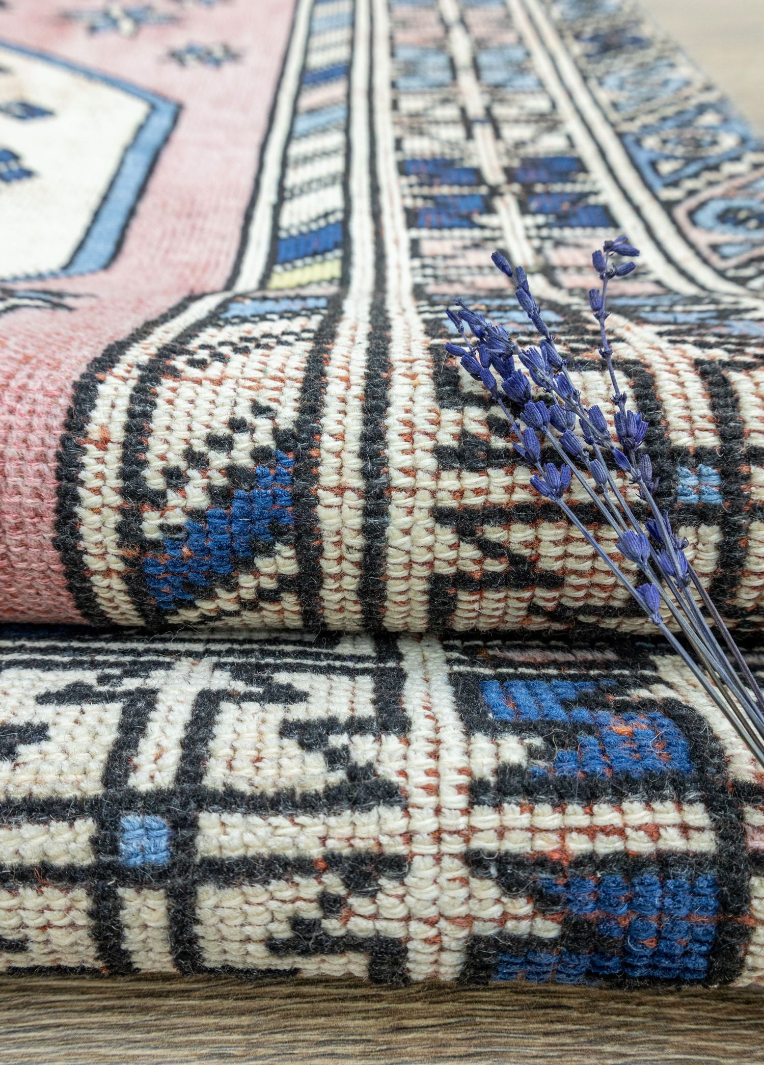 Soho Antiq-Almada El Dokuma Vintage Yün Halı 119x178 Cm-Halı-4-Milagron.com