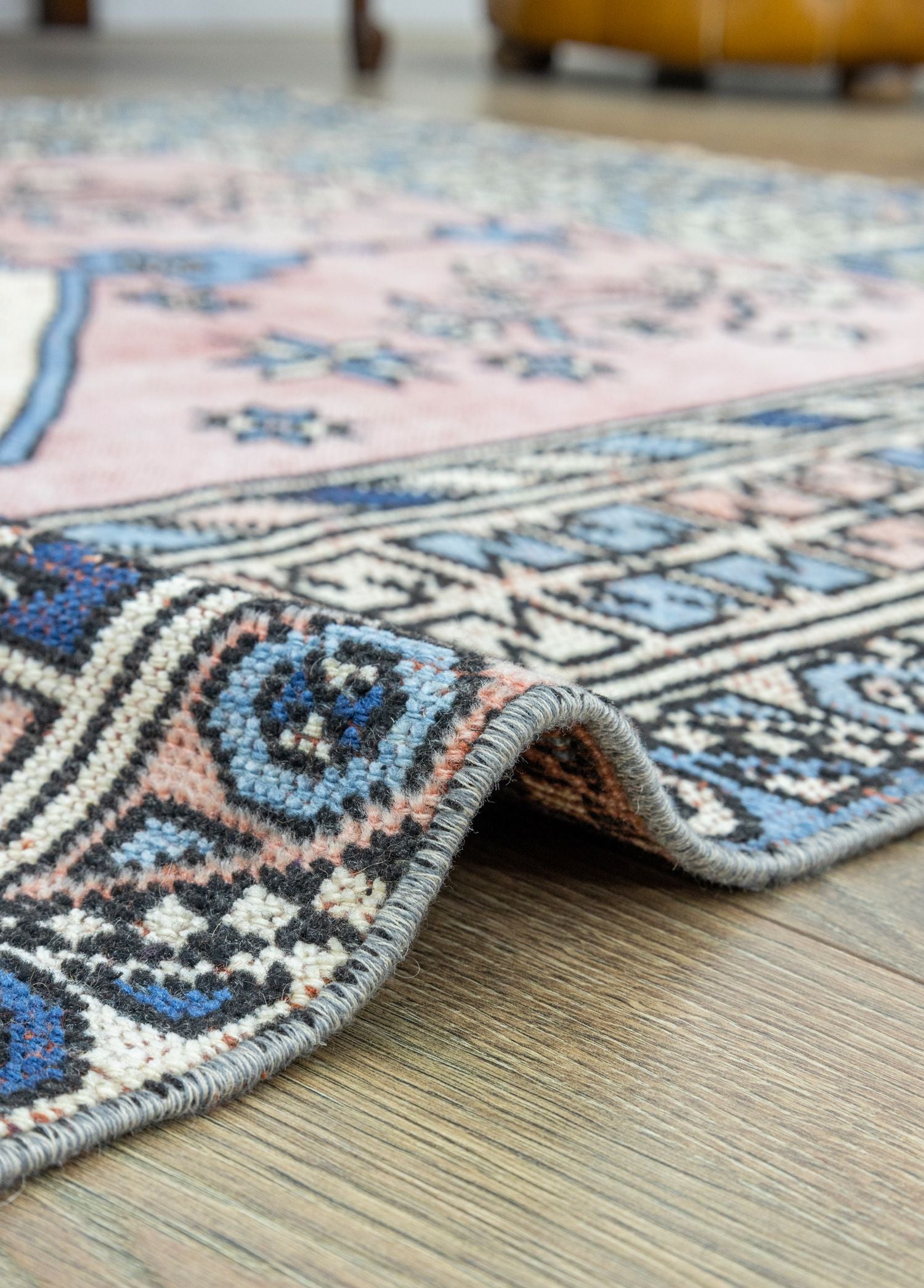 Soho Antiq-Almada El Dokuma Vintage Yün Halı 119x178 Cm-Halı-5-Milagron.com