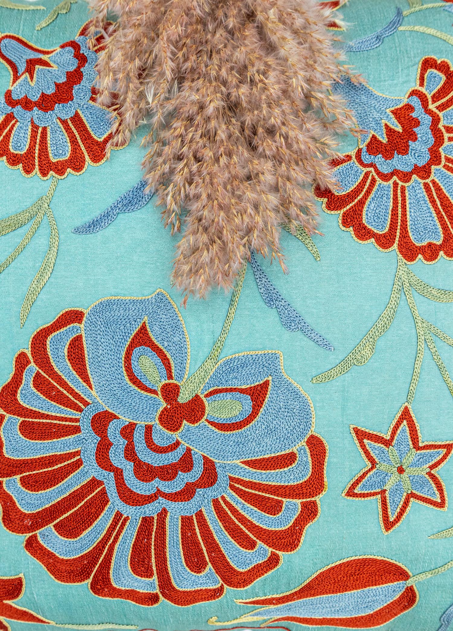 Soho Antiq-Ayaz El Yapımı İpek Suzani Kırlent 50x50 Cm-Kırlent-3-Milagron.com