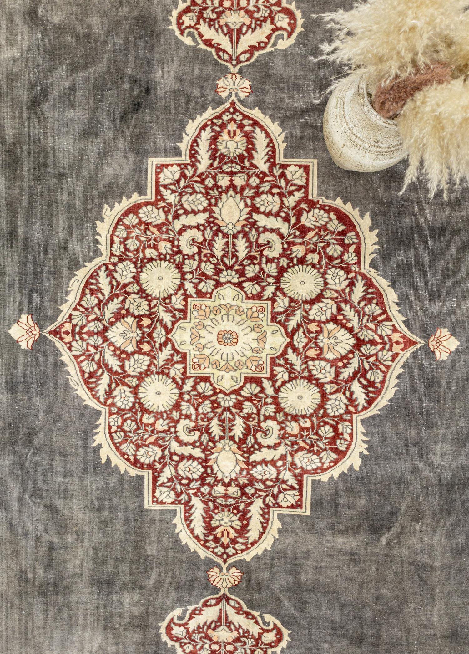 Soho Antiq-Blair Madalyon Tasarımlı El Dokuma Halı 215x290 Cm-3-Milagron.com