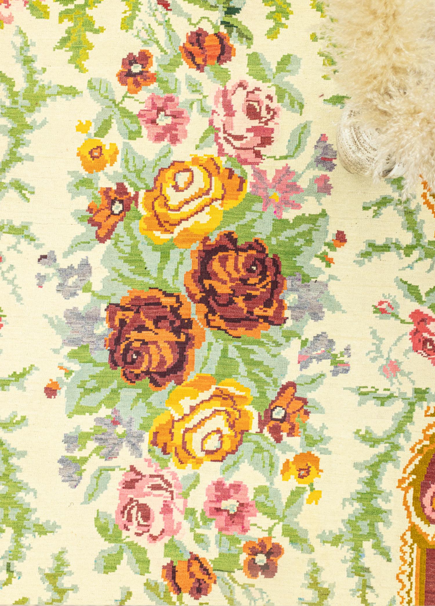 Soho Antiq-Derda Renkli Karabağ Yün Kilim 232x325 Cm-Halı-3-Milagron.com