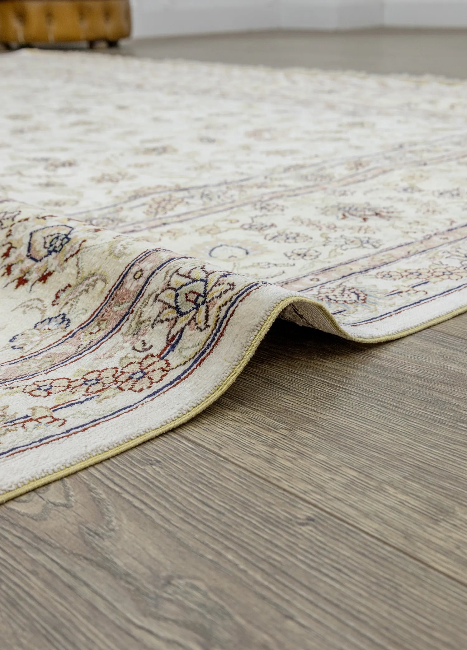 Soho Antiq-Dilemer El Dokuma İpek Halı 248x296 Cm-5-Milagron.com