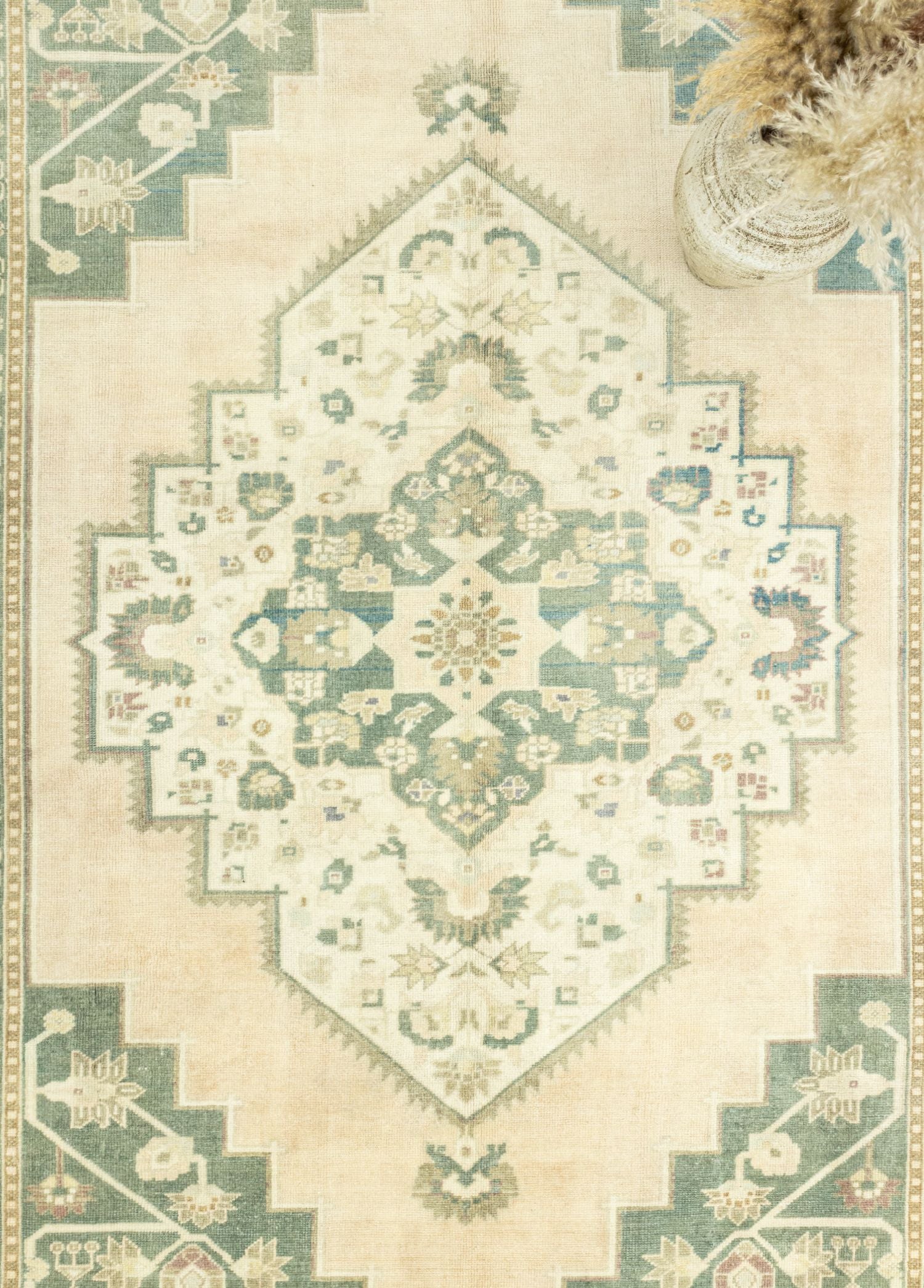 Soho Antiq-Dora El Dokuma Taşpınar Halısı 205x321 Cm-Halı-3-Milagron.com