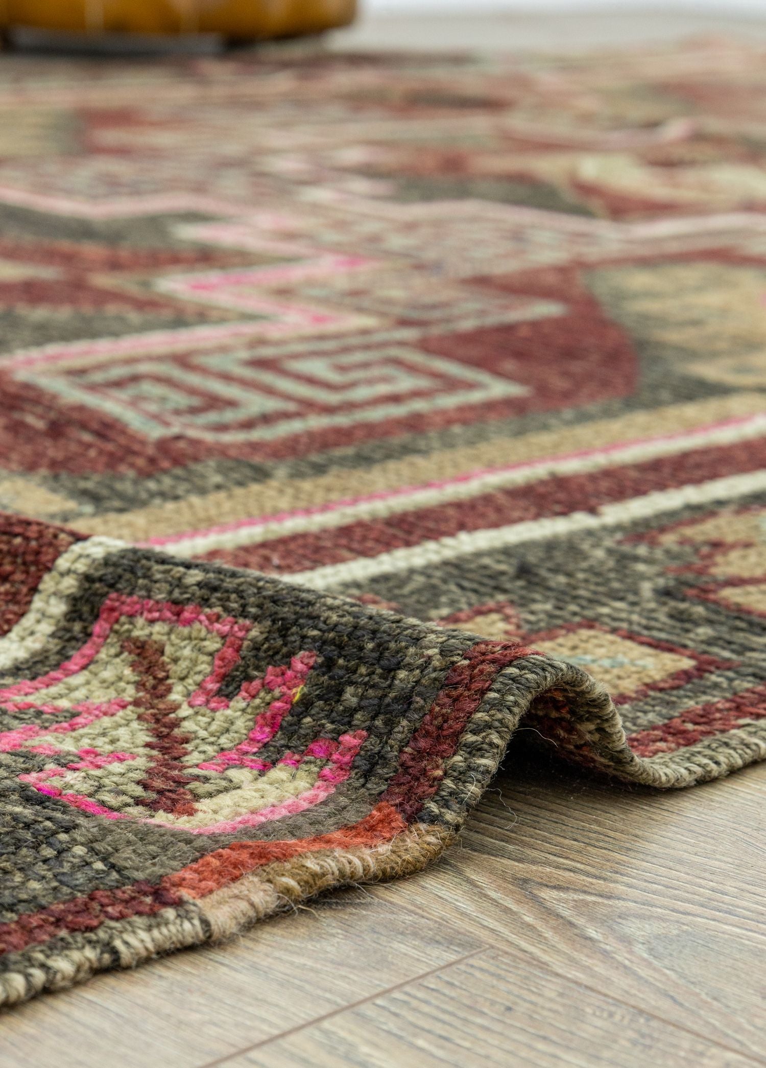 Soho Antiq-Eral Geometrik Desenli Yün Yolluk 160x449 Cm-Halı-5-Milagron.com