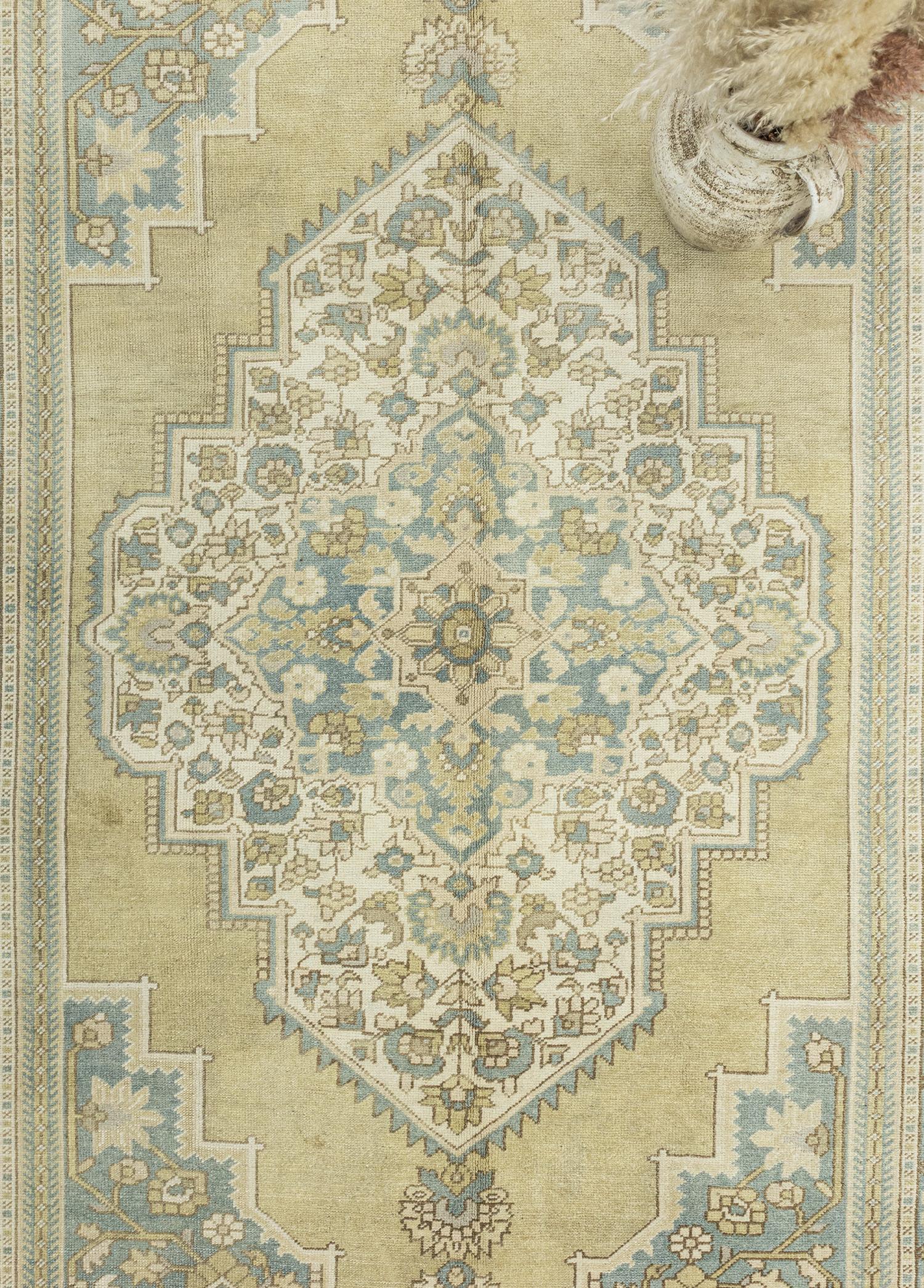 Soho Antiq-Fulya Pastel Renkli El Dokuma Yün Halı 189x322 Cm-Halı-3-Milagron.com