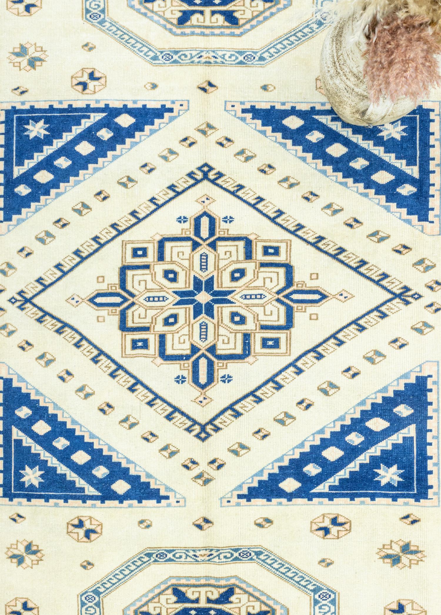 Soho Antiq-Helsa Rustik Tasarımlı El Dokuma Yün Halı 210x287 Cm-Halı-3-Milagron.com