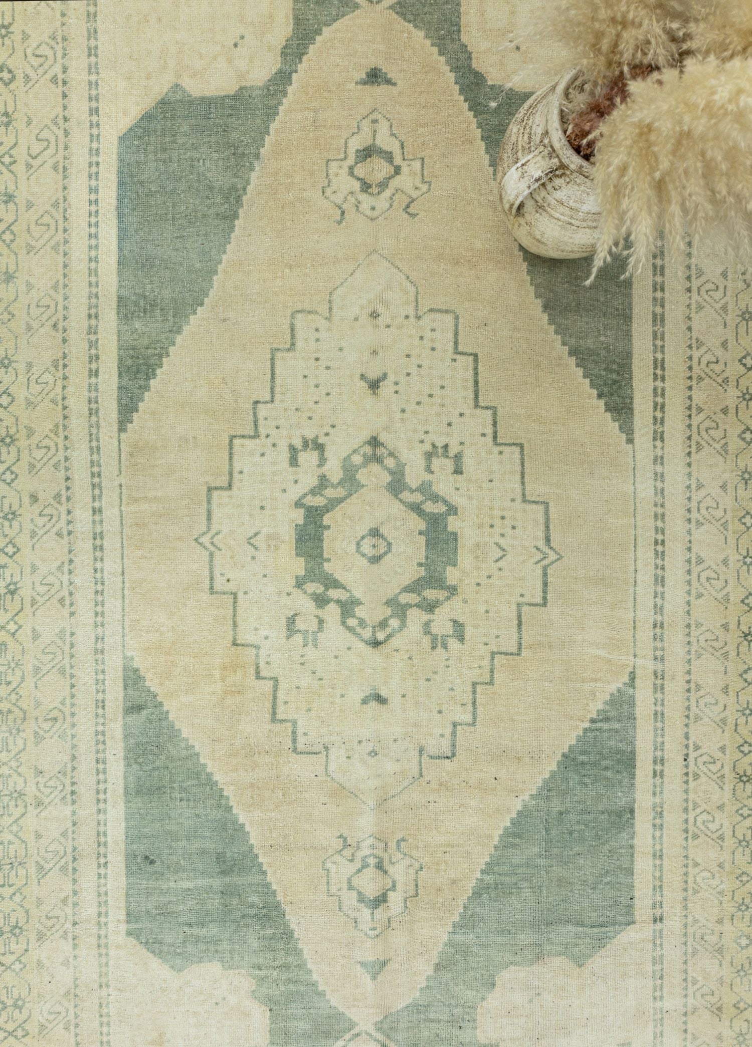 Soho Antiq-Leylak Vintage El Dokuma Yün Halı 151x278 Cm-3-Milagron.com