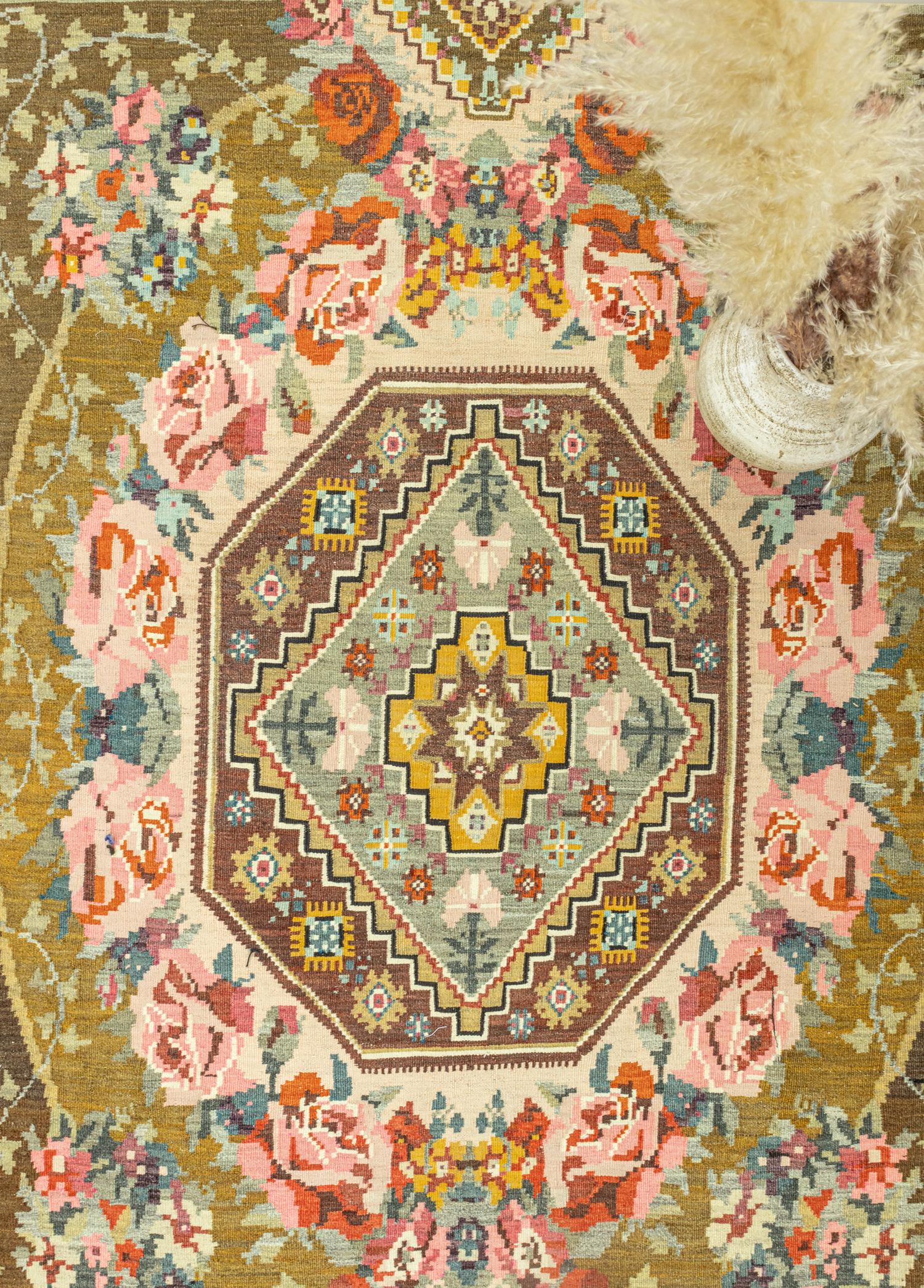 Soho Antiq-Liber Geometrik Tasarımlı Karabağ Kilim 233x355 Cm-Halı-3-Milagron.com