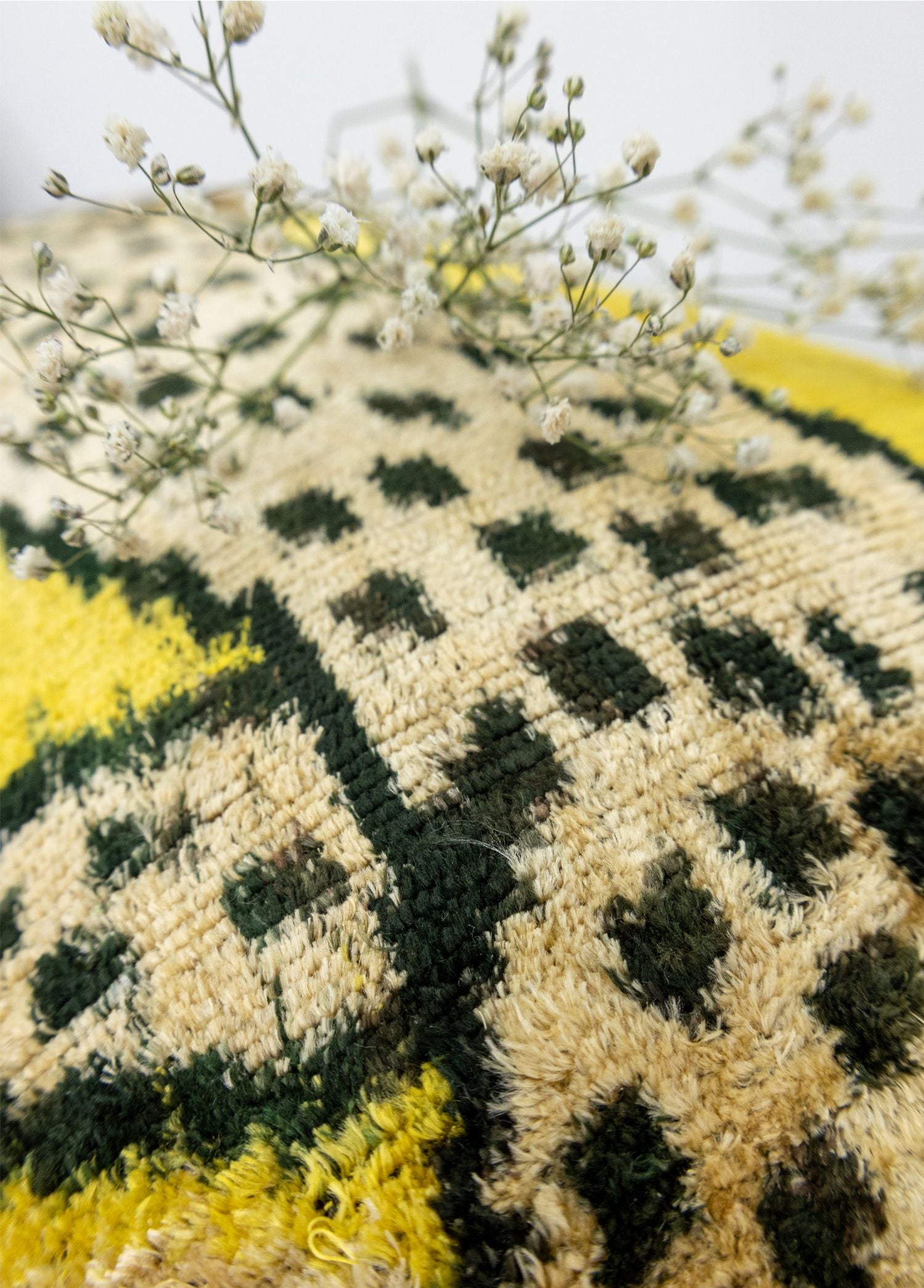 Soho Antiq-Linn El Yapımı İkat Leopar Figürlü Kadife Yastık 30x50 Cm-Kırlent-3-Milagron.com