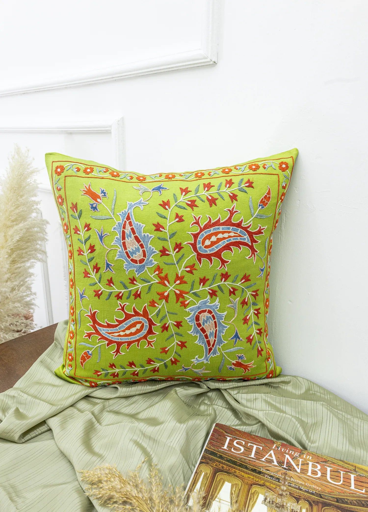 Soho Antiq-Mabel Floral Tasarımlı Kırlent 50x50 Cm-2-Milagron.com