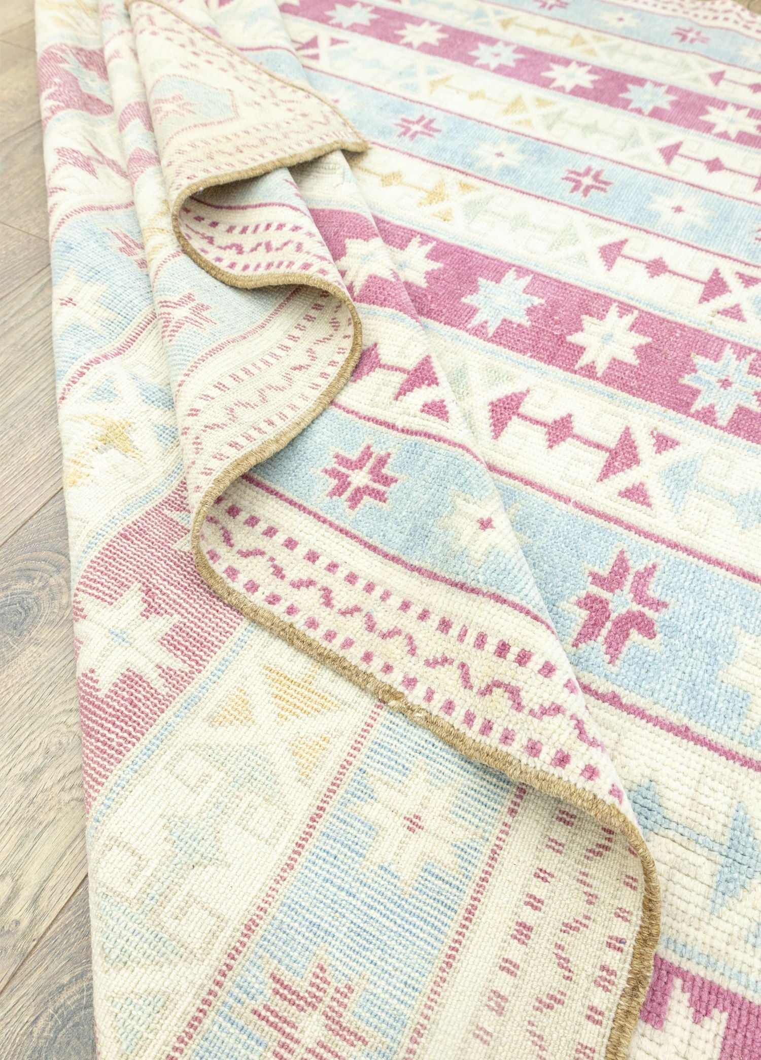 Soho Antiq-Meyan Geometrik Tasarımlı Yün Halı 166x234 Cm-Halı-6-Milagron.com