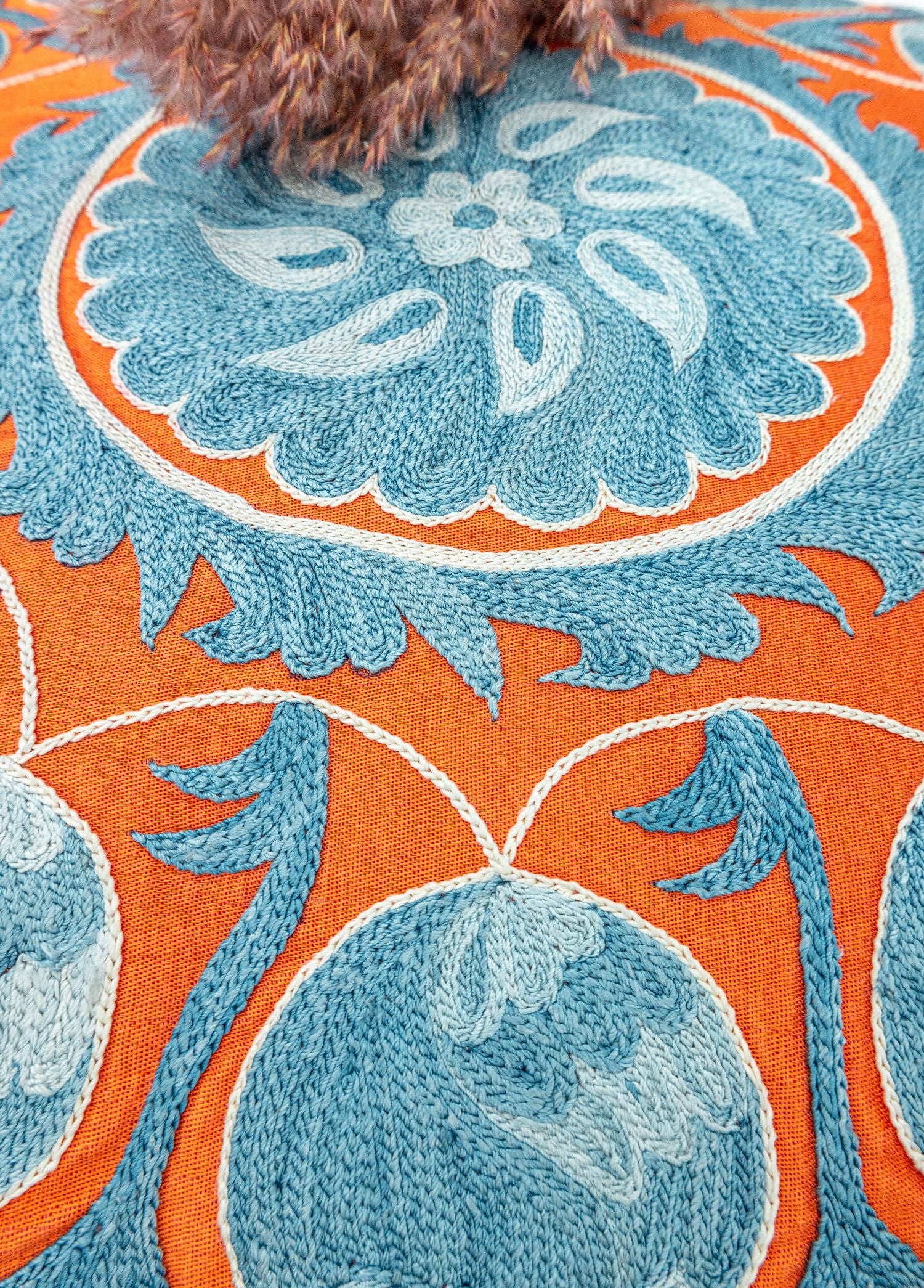 Soho Antiq-Rozen İpek İşlemeli Suzani Kırlent 50x50 Cm-Yastık-4-Milagron.com