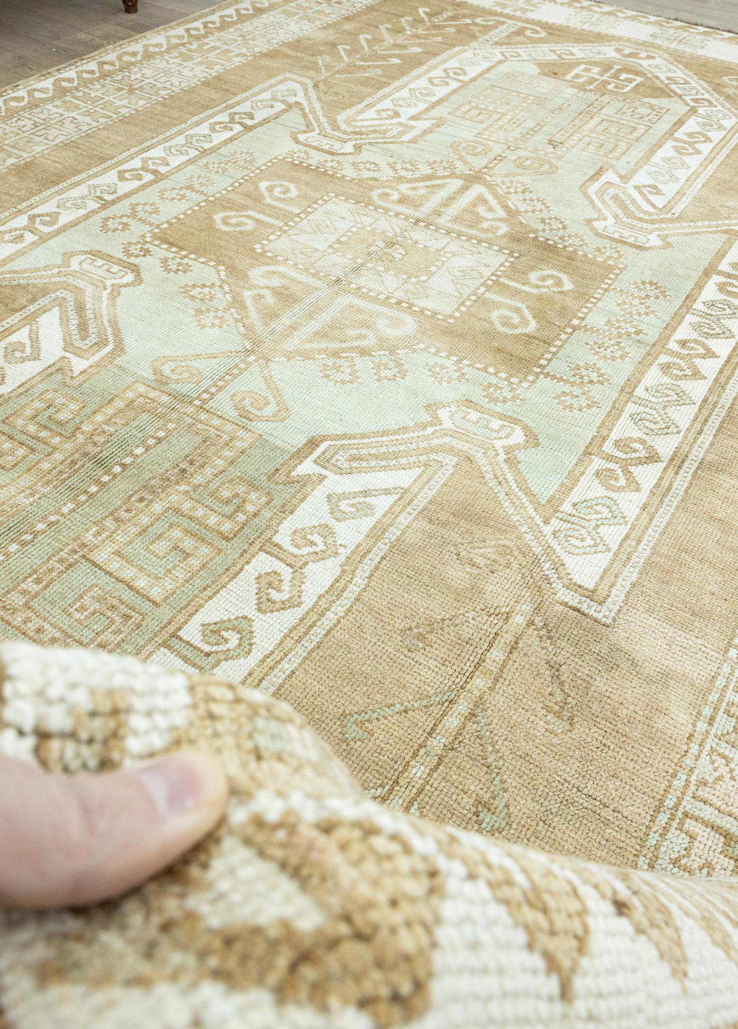 Soho Antiq-Sara Kars Desenli El Dokuma Yün Halı 214x314 Cm-Halı-4-Milagron.com