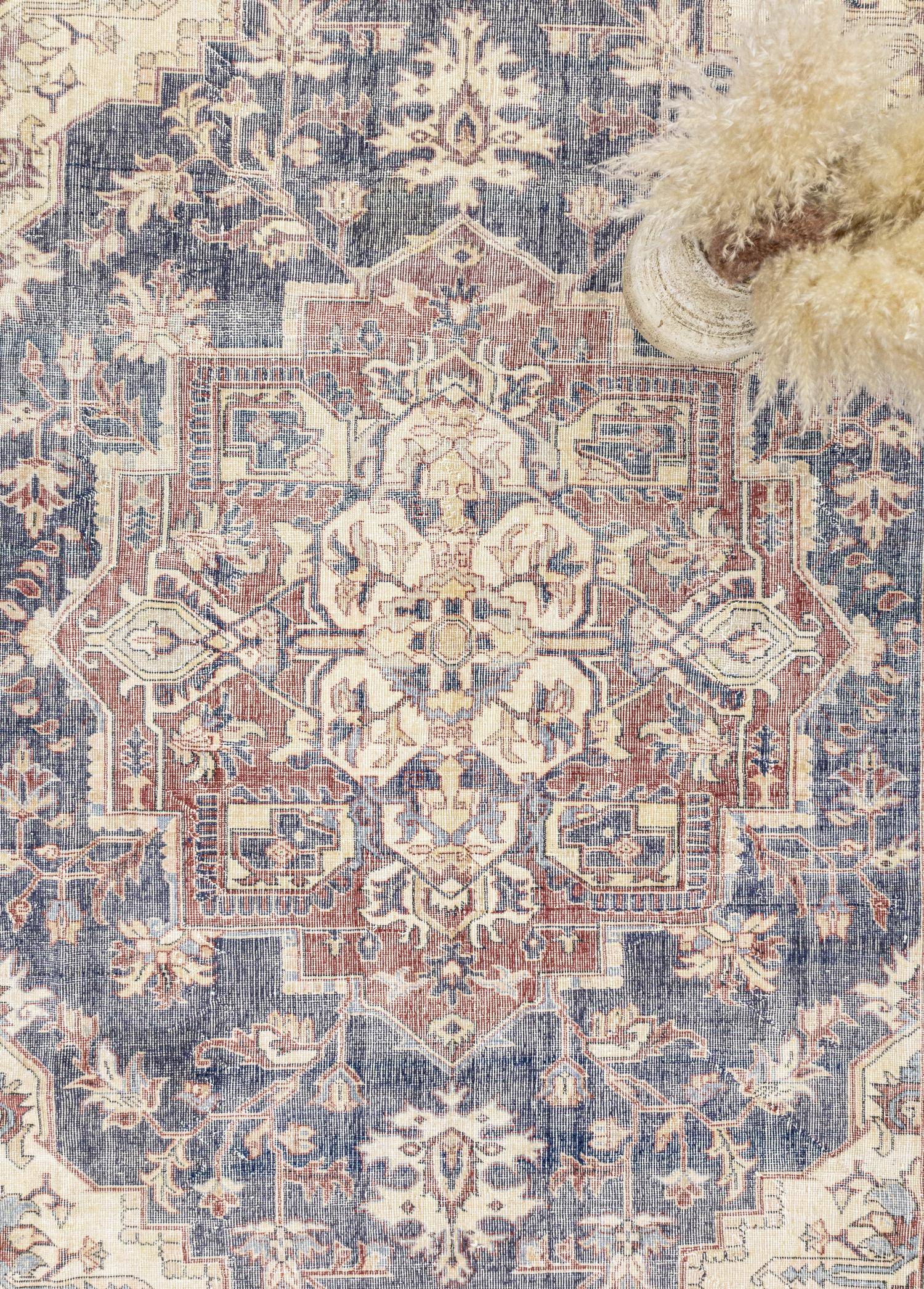 Soho Antiq-Satu Rustik Desenli El Dokuma Halı 229x348 Cm-2-Milagron.com