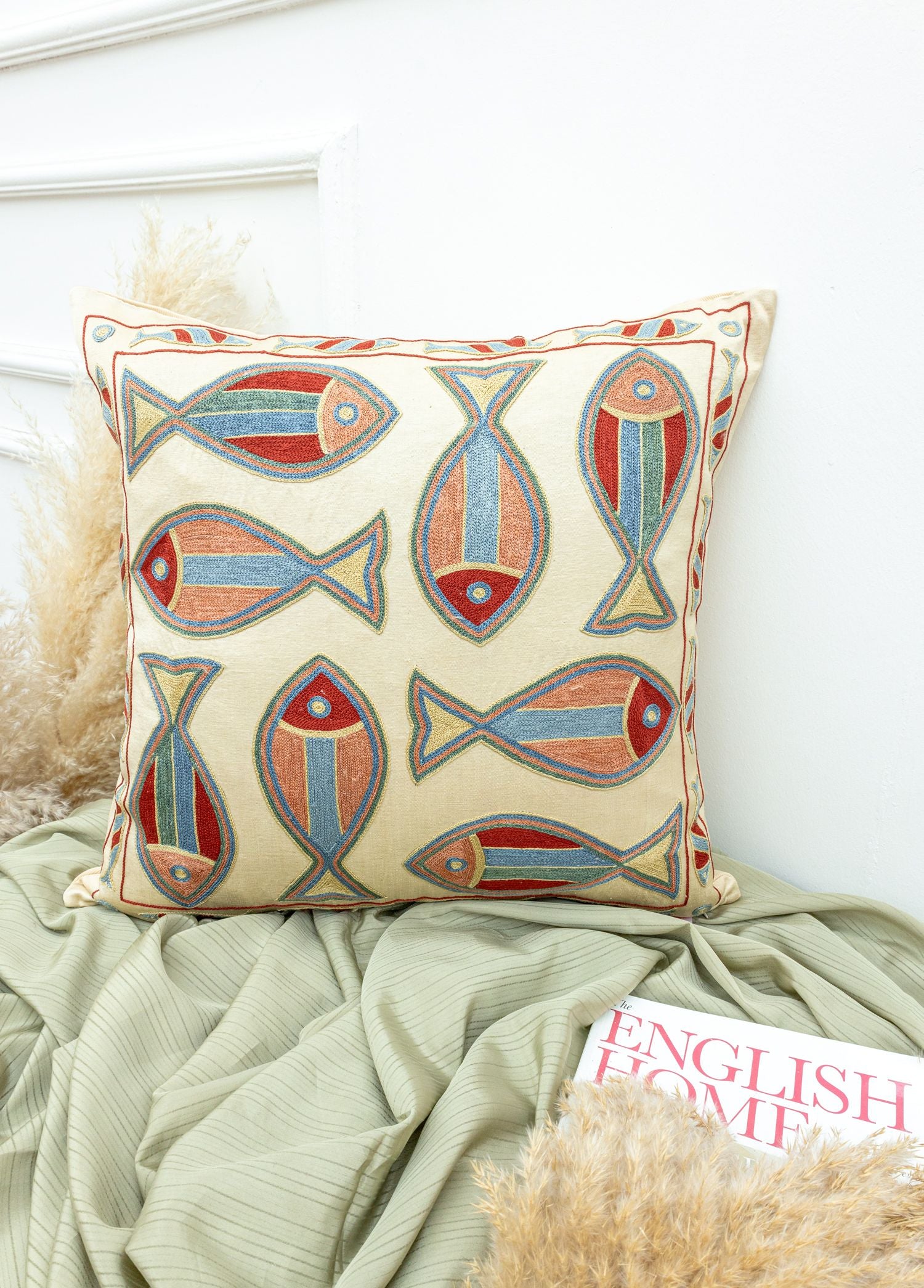 Soho Antiq-Temur Balık Motifli Kırlent 50x50 Cm-Kırlent-2-Milagron.com