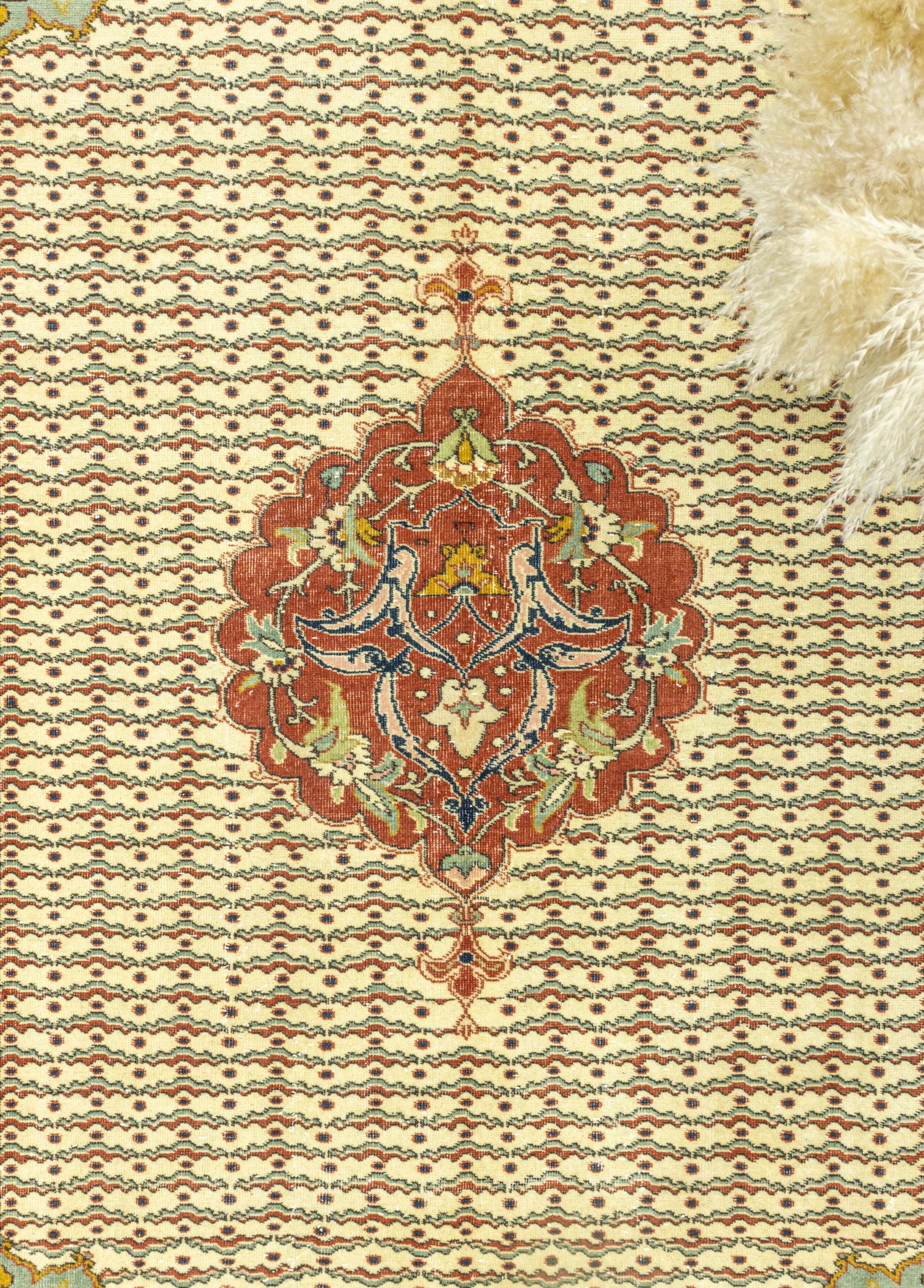 Soho Antiq-Tolan Madalyon Desenli Yün Halı 207x300 Cm-Halı-3-Milagron.com