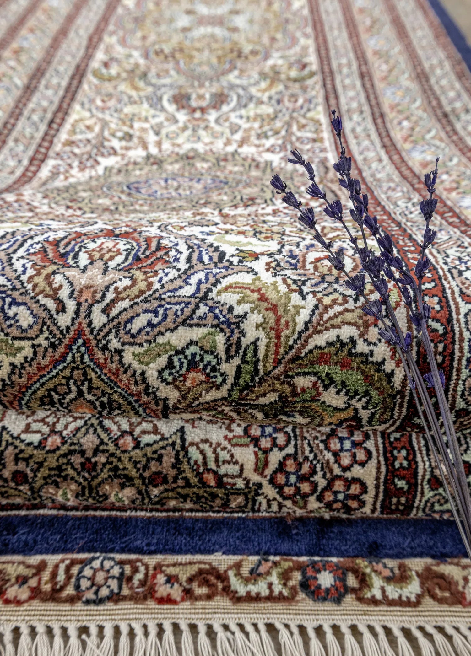 Soho Antiq-Varamin Madalyon Desenli İpek Halı 305x414 Cm-4-Milagron.com