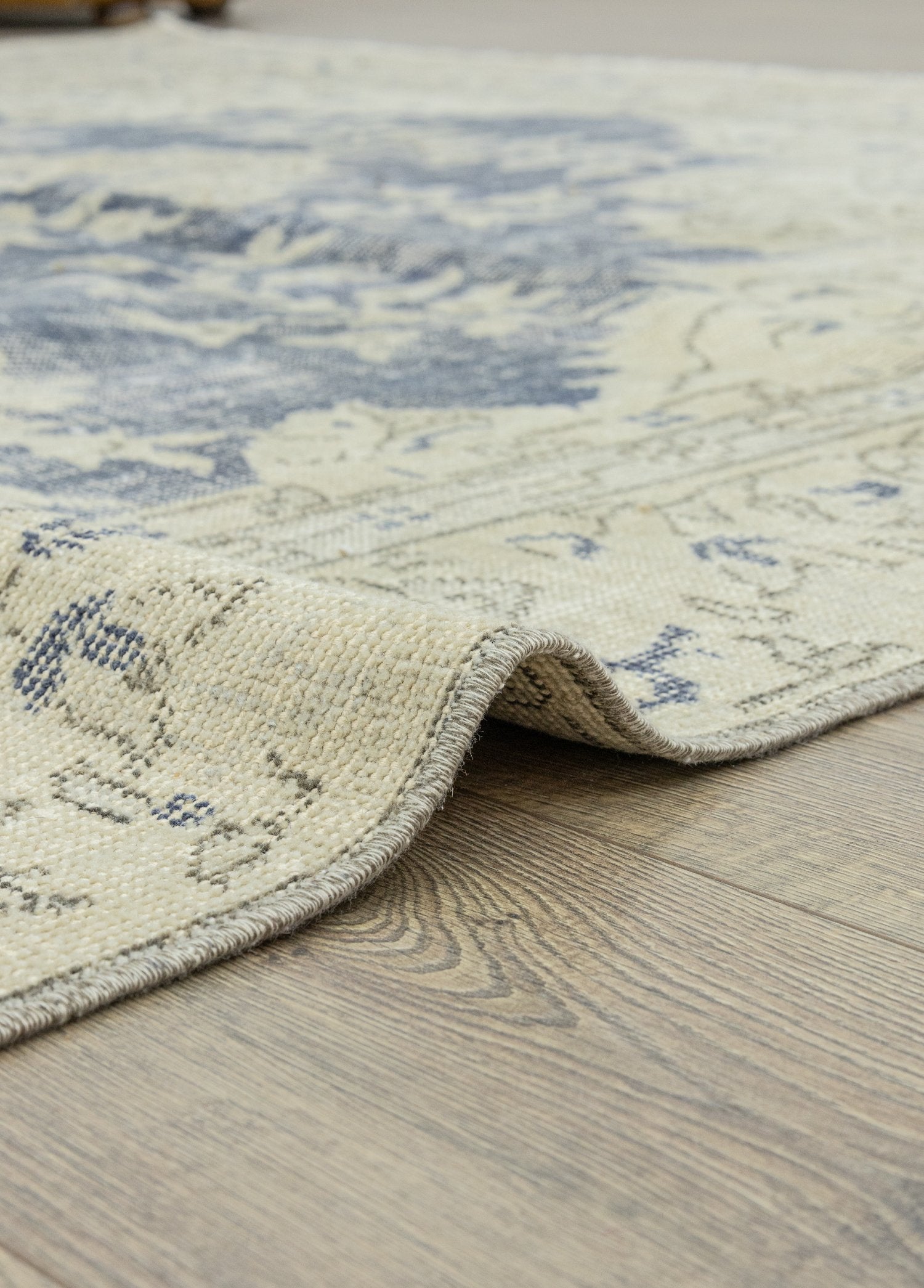 Soho Antiq-Viola Madalyon Tasarımlı El Dokuma Halı 210x314 Cm-5-Milagron.com