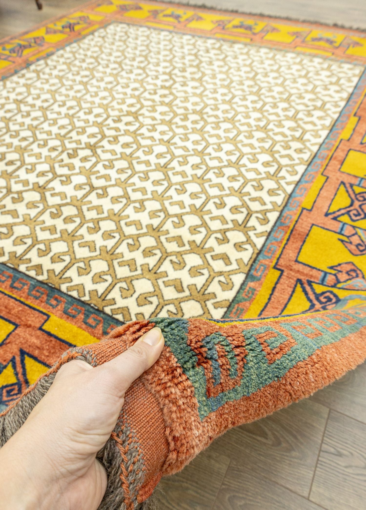 Soho Antiq-Yelli Geometrik Tasarımlı Yün Halı 242x292 Cm-Halı-4-Milagron.com