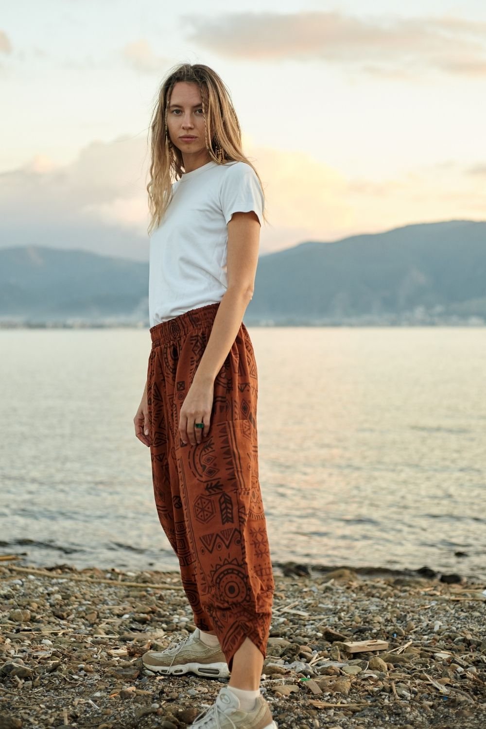 Soluna-Mandala Patterned Pants-Keten Pantolon-1-Milagron.com