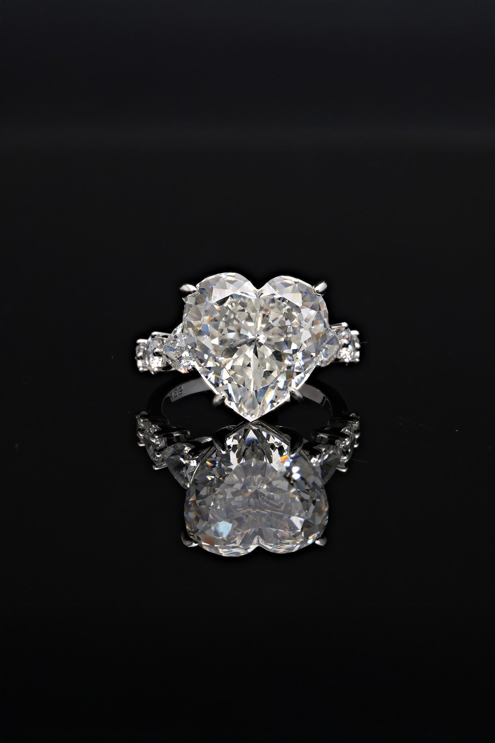 SooSilky-Kocaman Aşk Tektaş Yüzük-Yüzük-1-Milagron.com