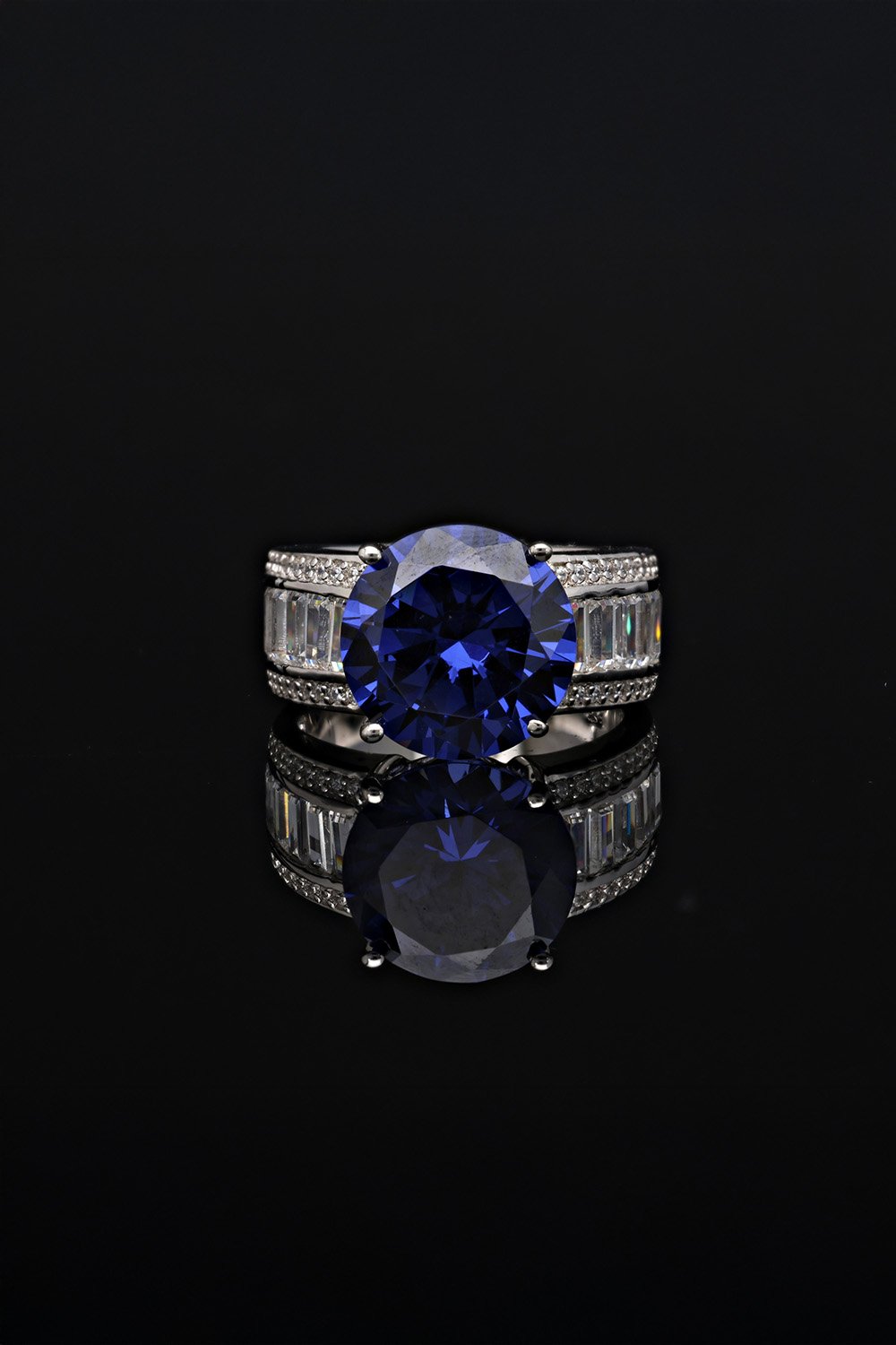 SooSilky-Safir Tektaşlı Yüzük-Yüzük-1-Milagron.com