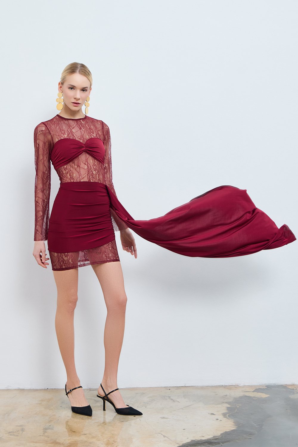 Studio Norn-Erika Dantel Üzerine Bluz & Etek Detaylı Elbise-Elbise-1-Milagron.com