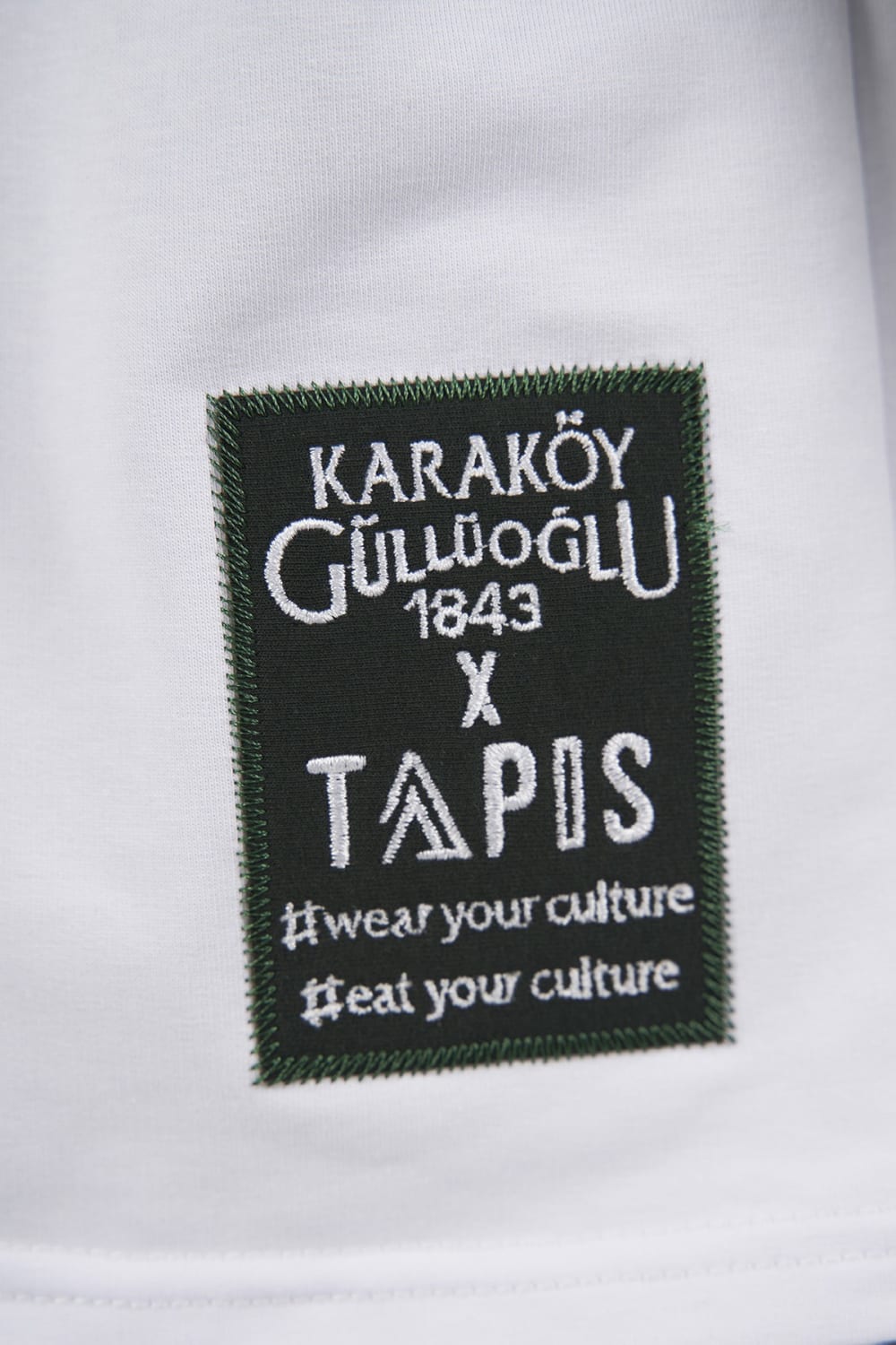 Tapis-X Karaköy Güllüoğlu Ekru T-shirt-T-Shirts-4-Milagron.com