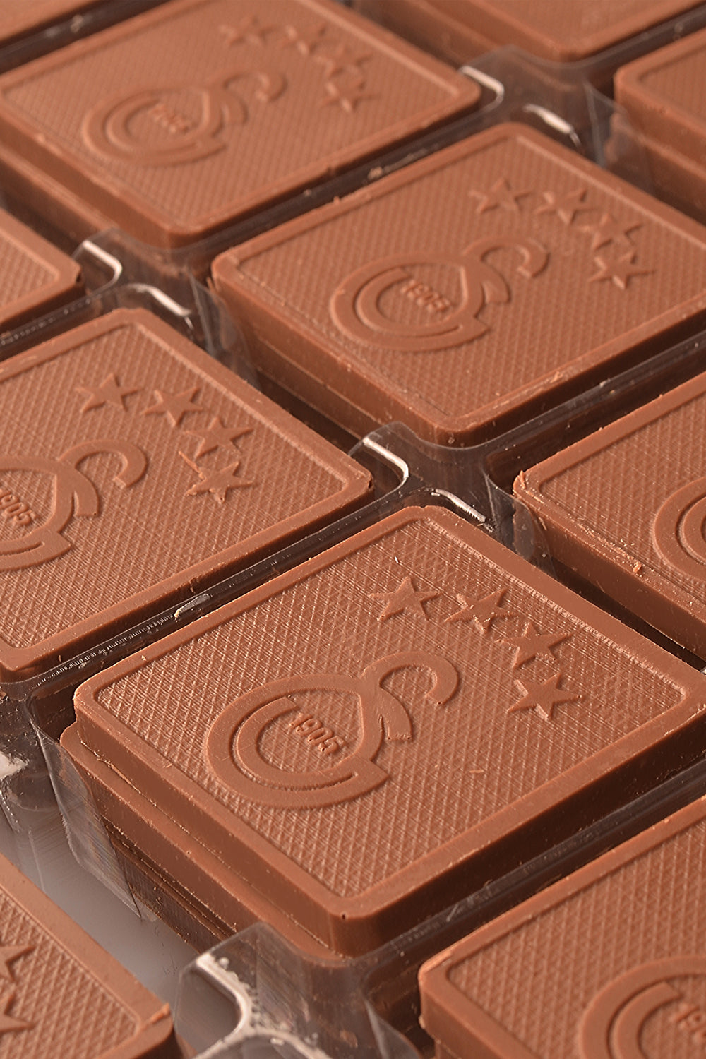 Tatlistan-Galatasaray | Parçalı - Armalı Madlen Çikolata 8'li-Çikolata-2-Milagron.com