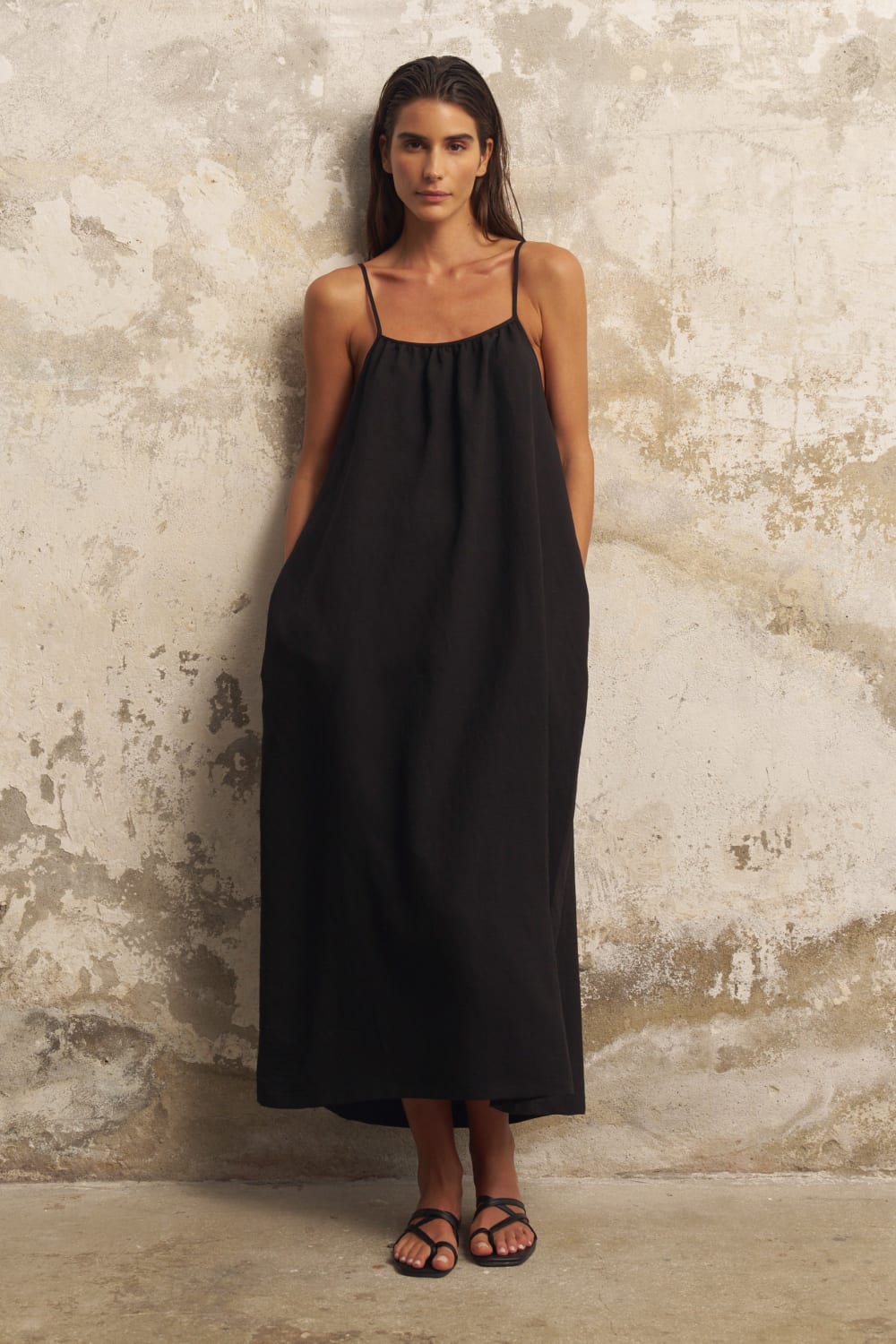 The Handloom-Bliss Flow Maxi Dress Black-Elbise-1-Milagron.com