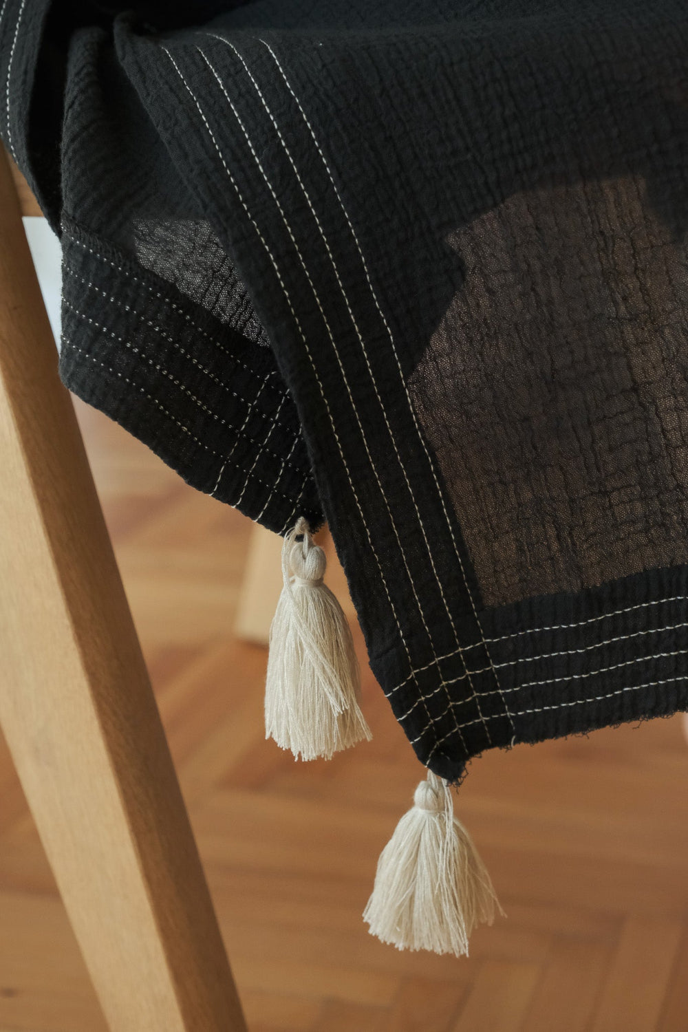 The Handloom-Ela Kaftan Black-Kaftan-8-Milagron.com