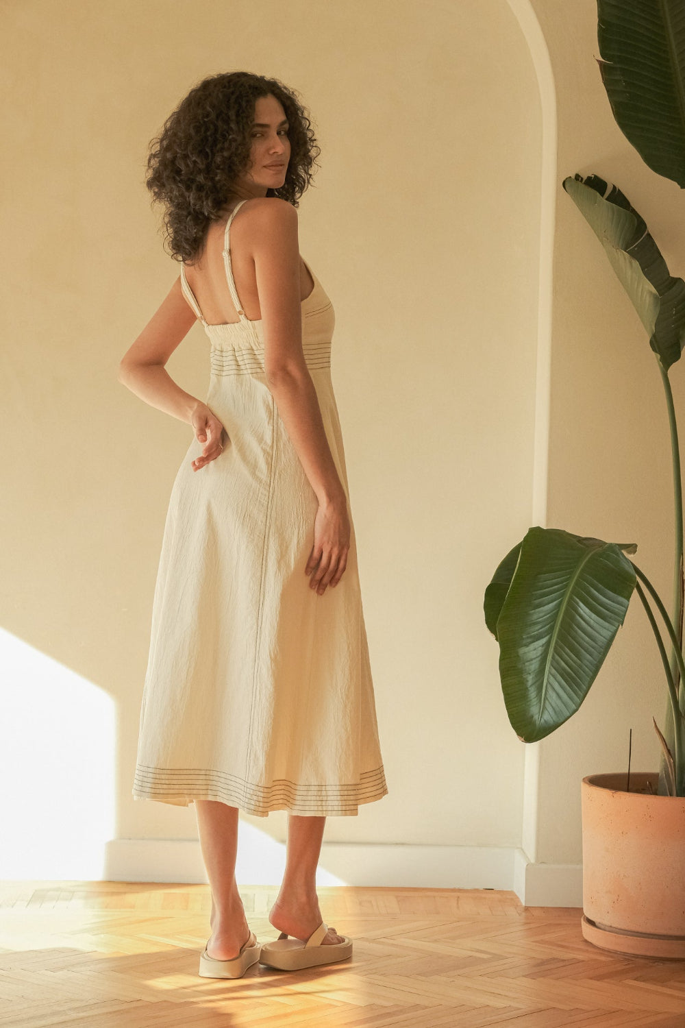 The Handloom-Eva Maxi Dress Natural-Elbise-4-Milagron.com