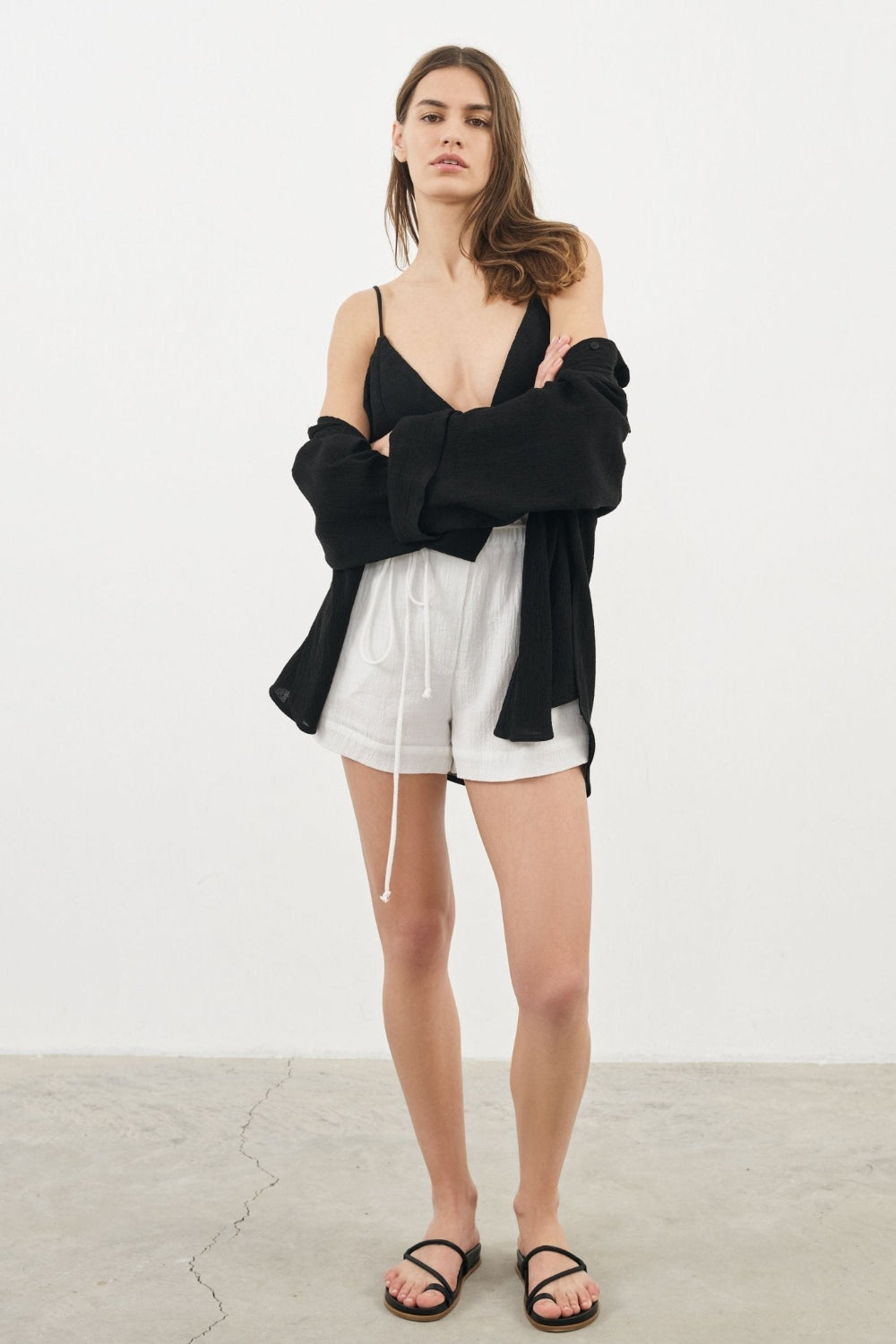 The Handloom-June Short White-Şort-4-Milagron.com