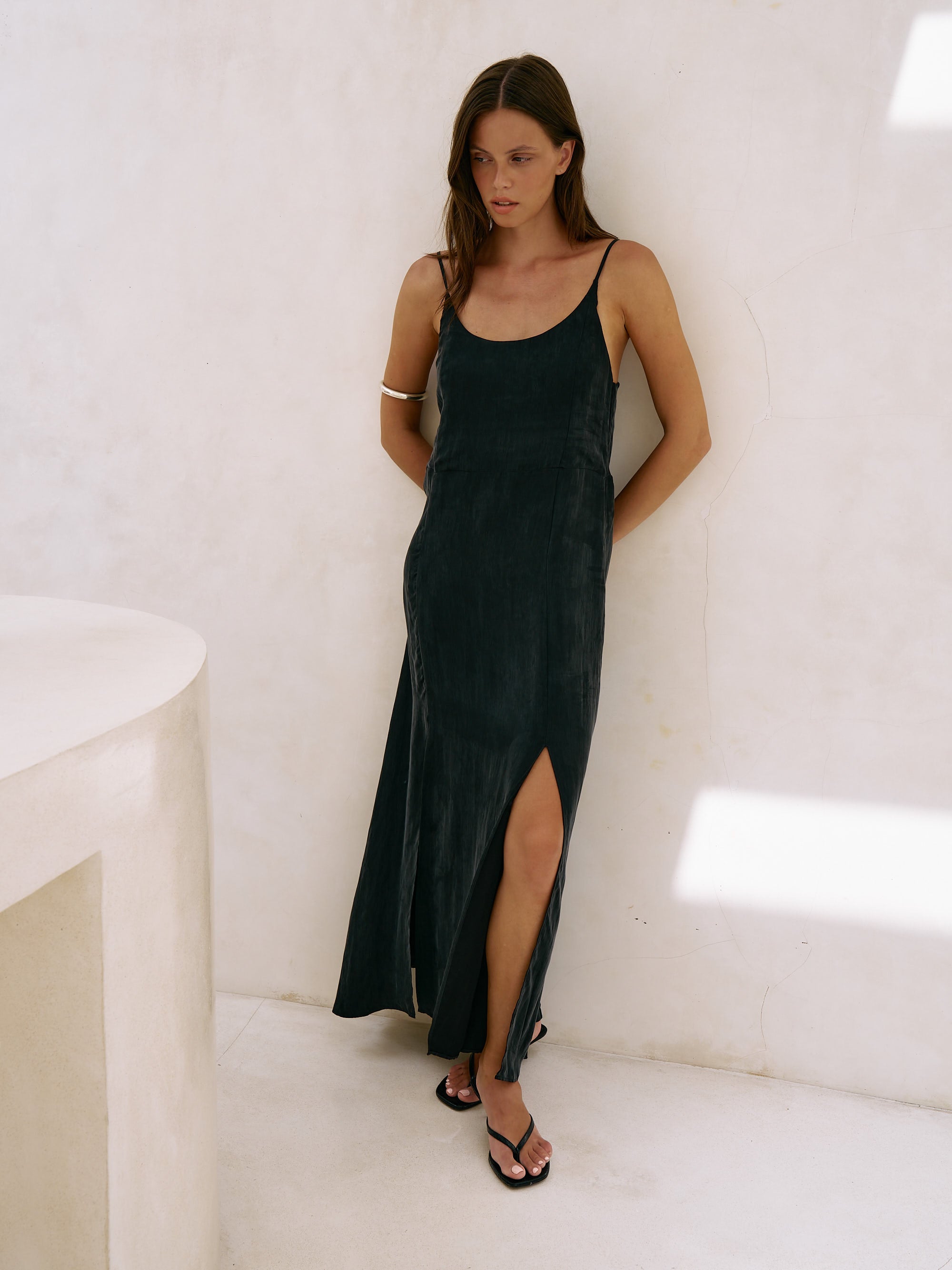 The Handloom-Lucid Midnight Maxi Dress Black-Elbise-2-Milagron.com