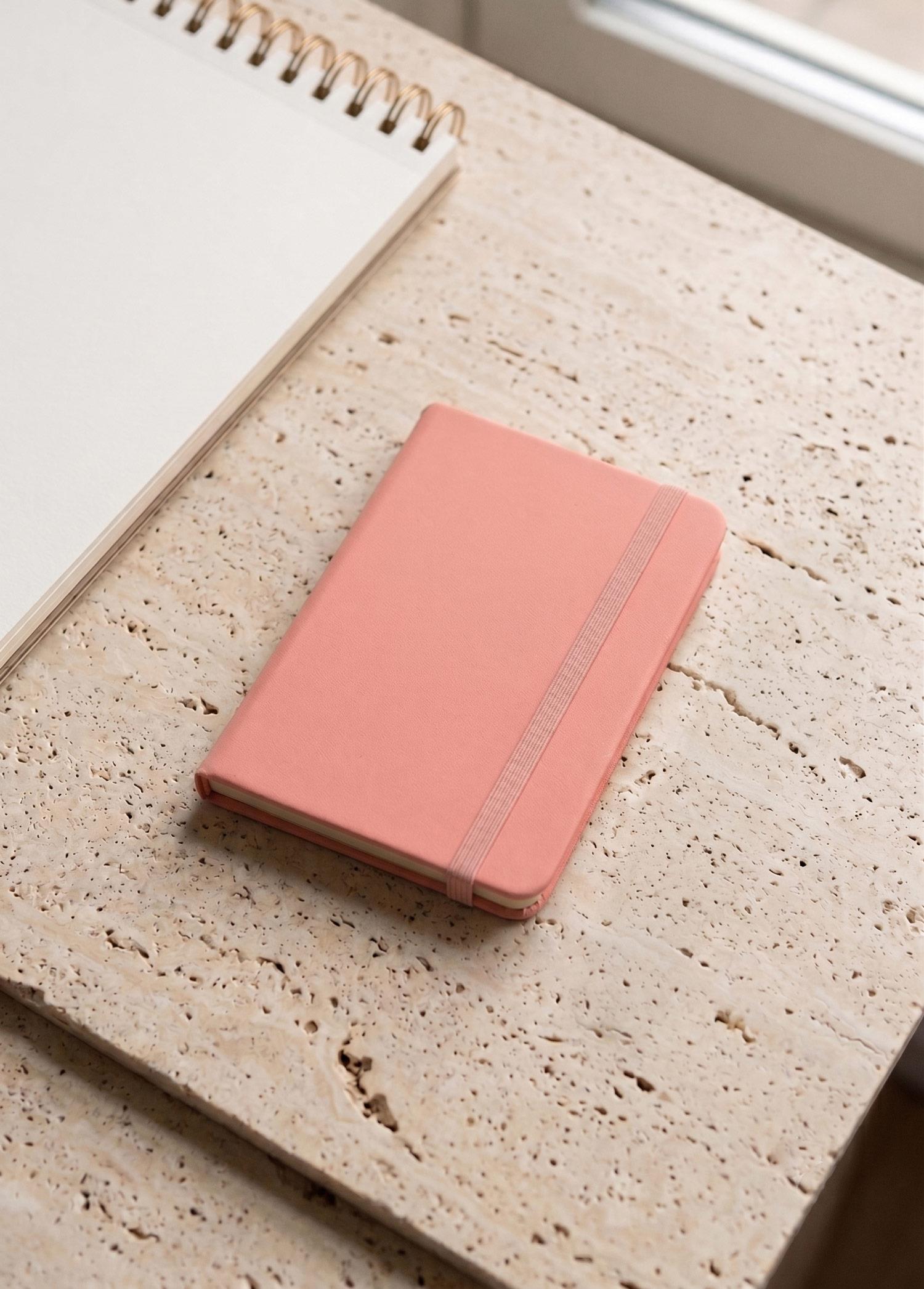 Çizgili Pembe Not Defteri A7 10 X 8 Cm