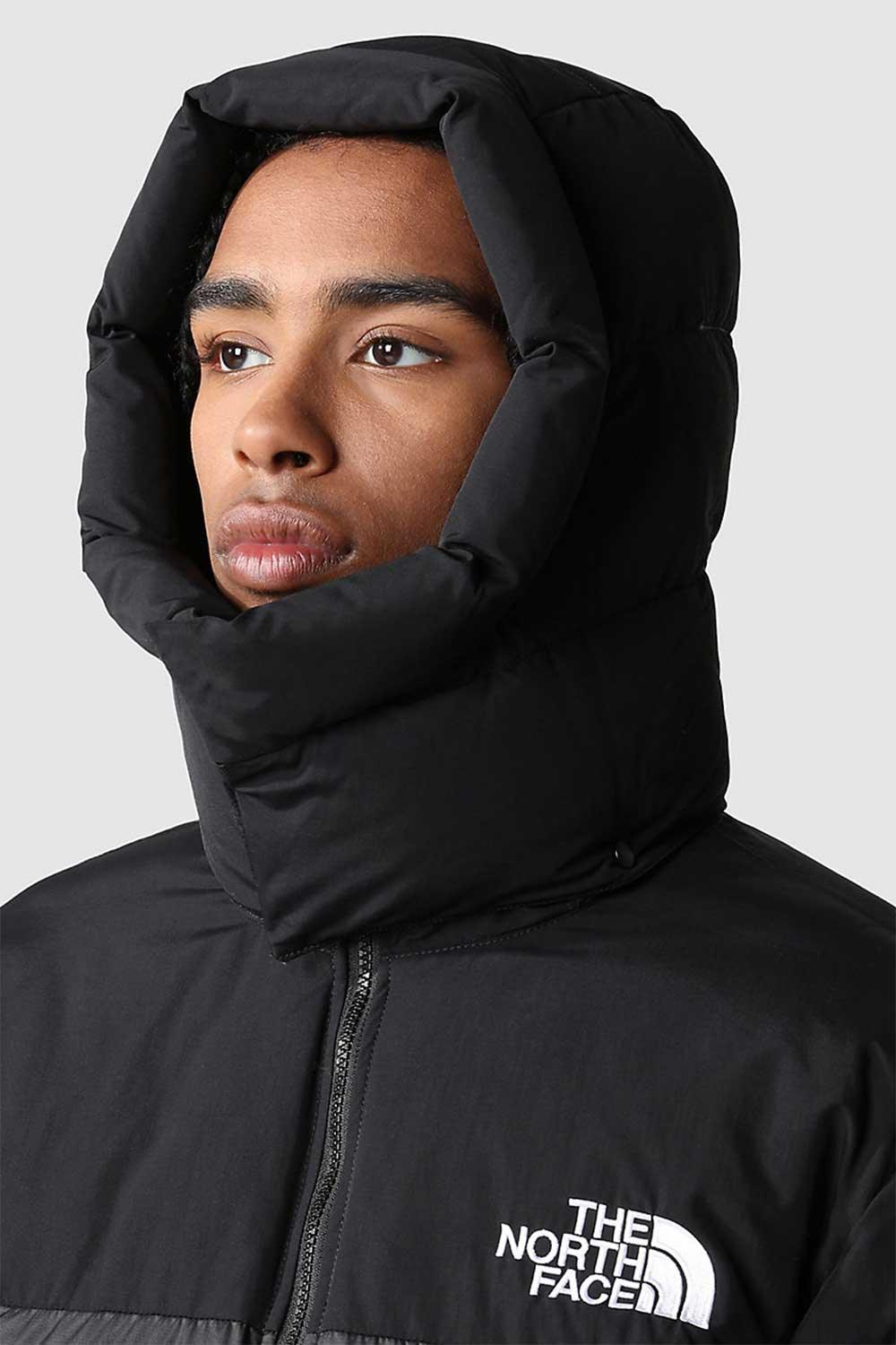 The North Face-Men Himalayan Synth Ins Anorak Black-Mont-5-Milagron.com