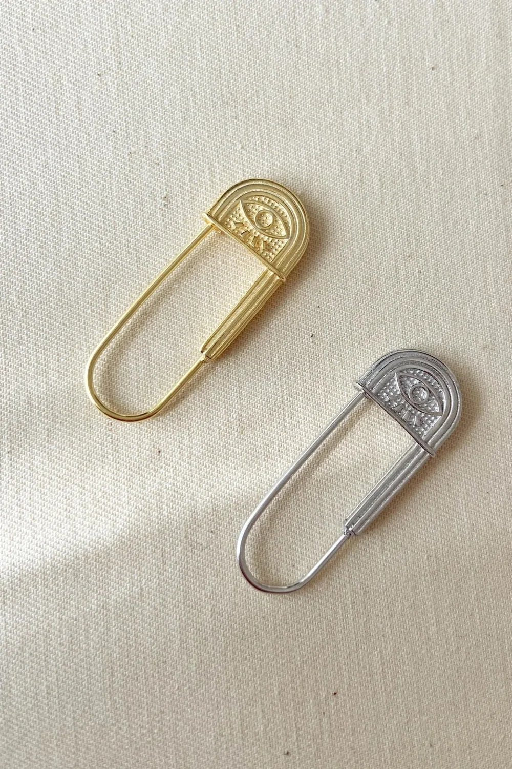 The Pheia-Göz Detaylı Çengel Küpe - Tek | 925 Ayar Gümüş-Küpe-1-Milagron.com